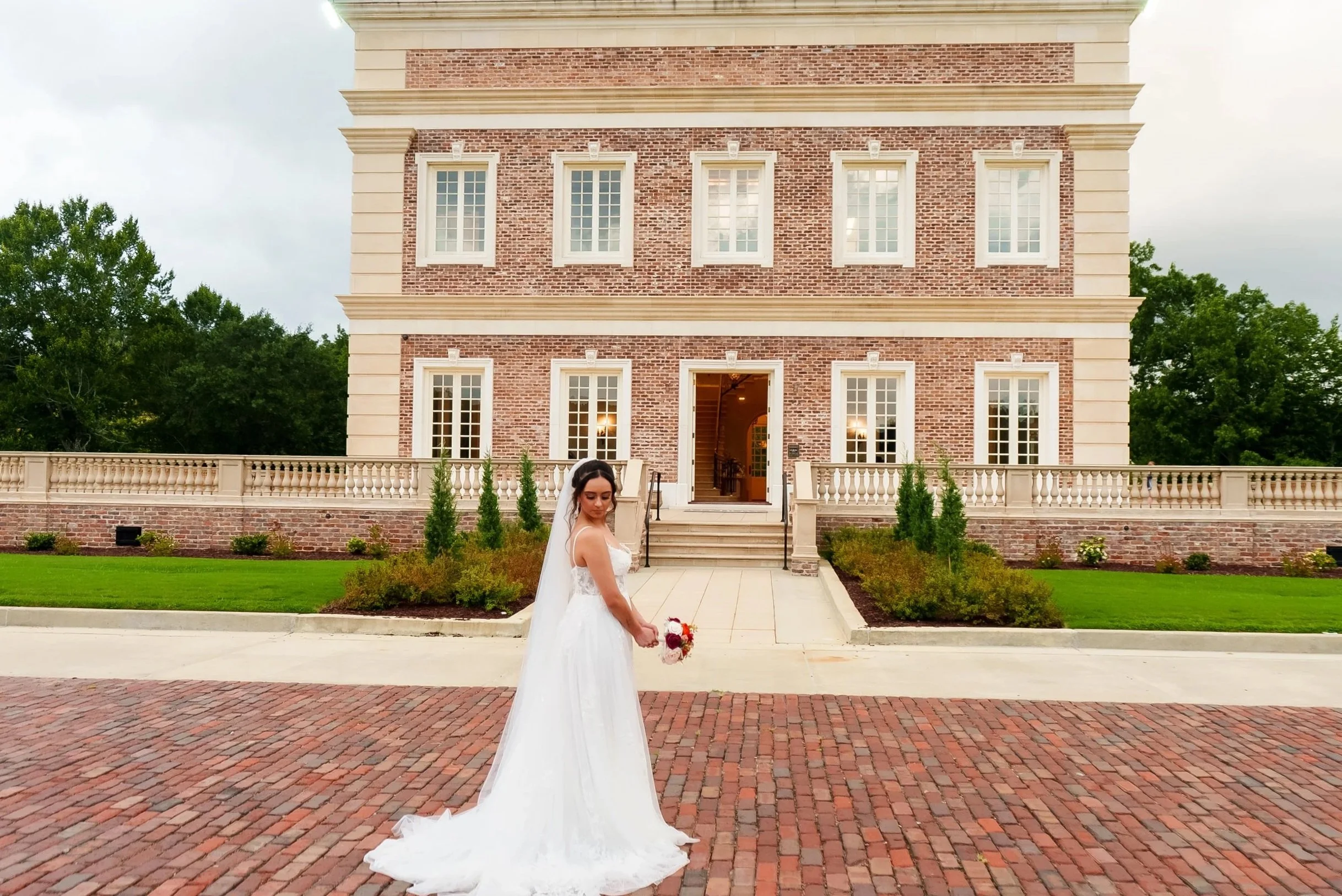 nc-wedding-venue-exterior-editorial.jpg