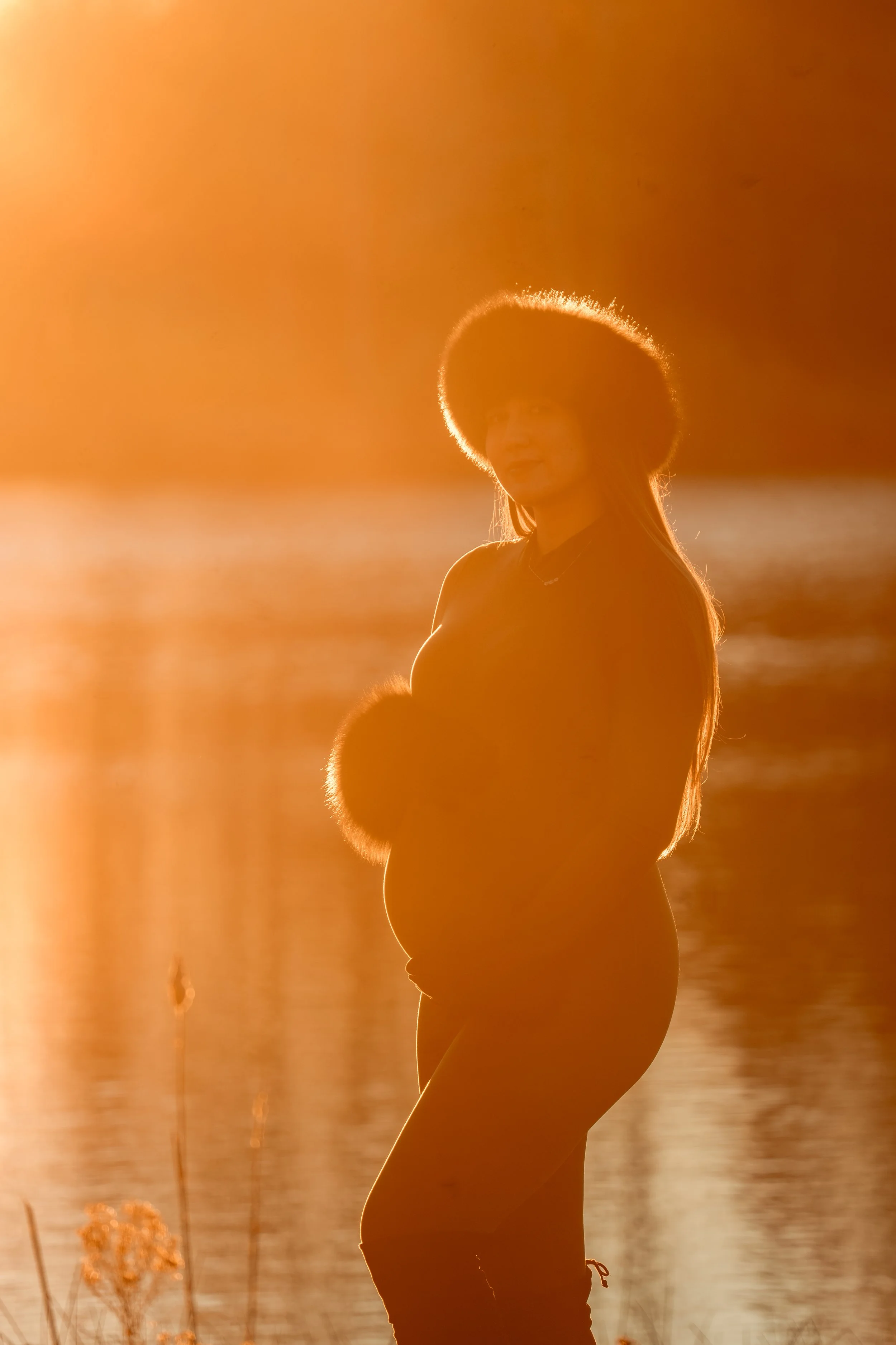 A Warm &amp; Intimate At-Home Maternity Session in North Carolina