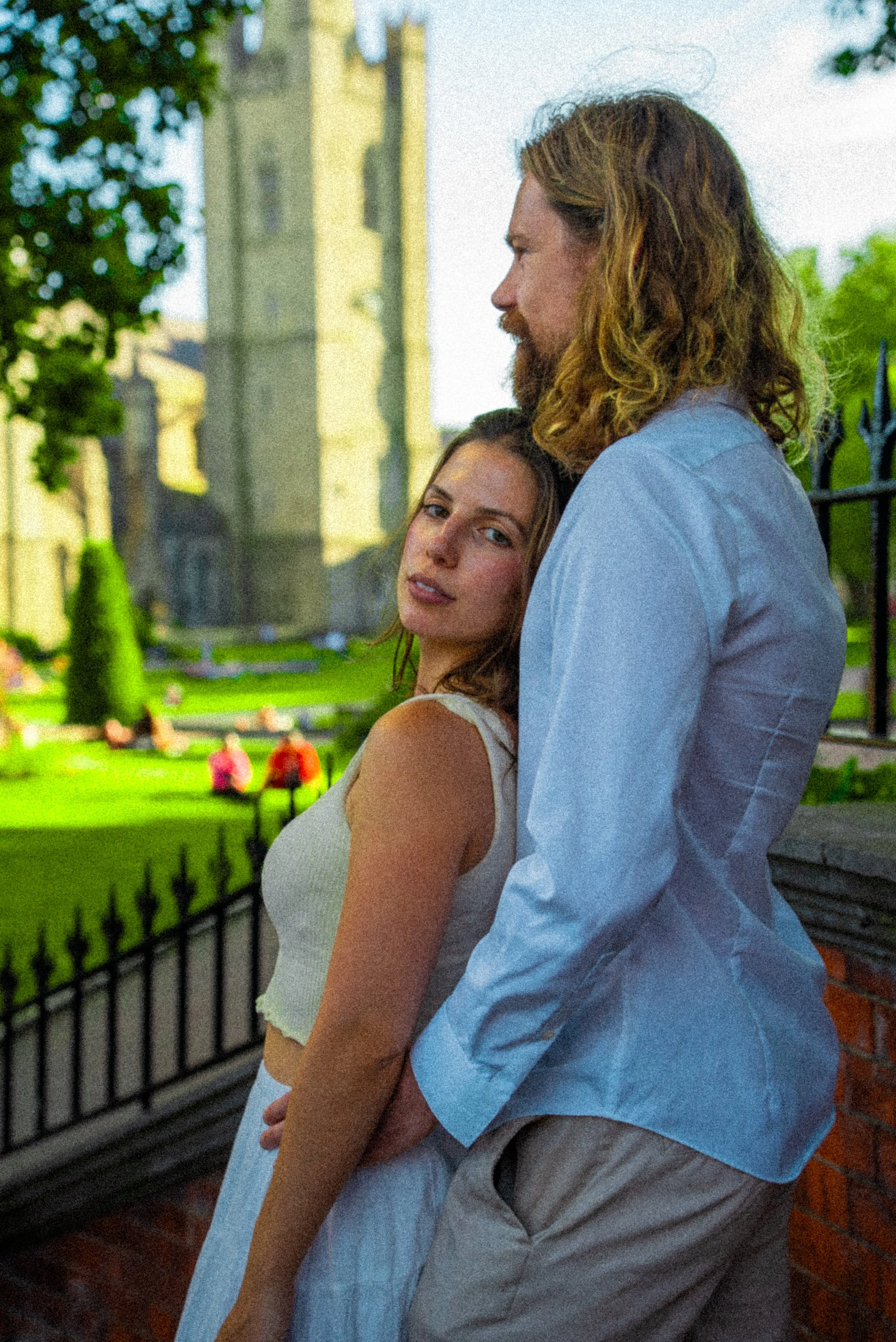 dublin-ireland-couples-photographer-historic-cathedral-embrace.jpg