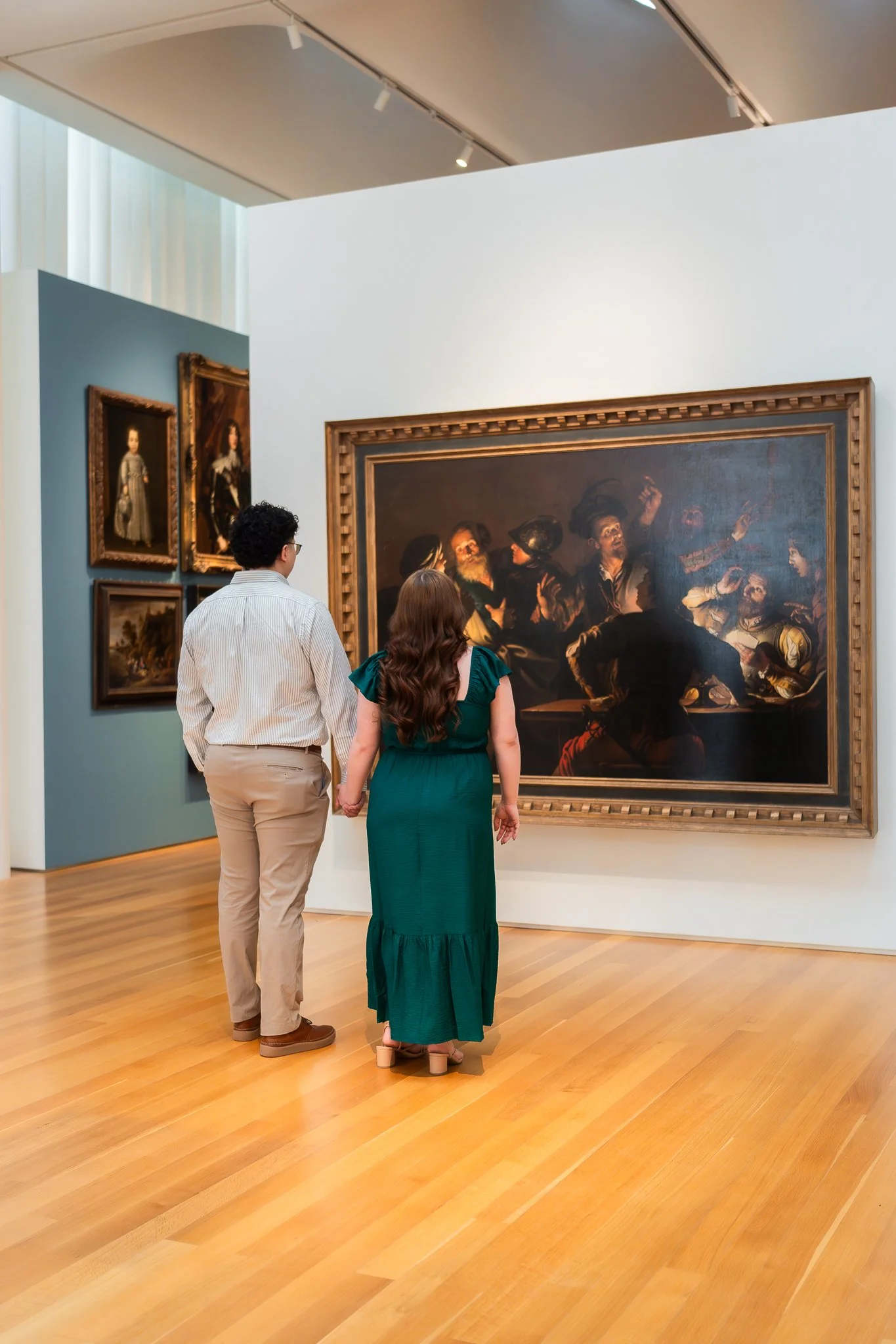 nc-museum-of-art-raleigh-nc-engagement-session-gallery-wide.jpg