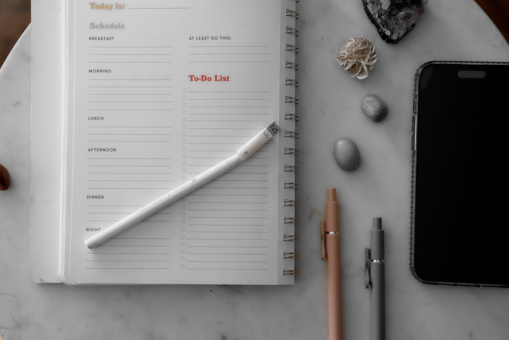 5 Ways a Virtual Assistant Can Save You Hours Each Week as a Wedding Photographer