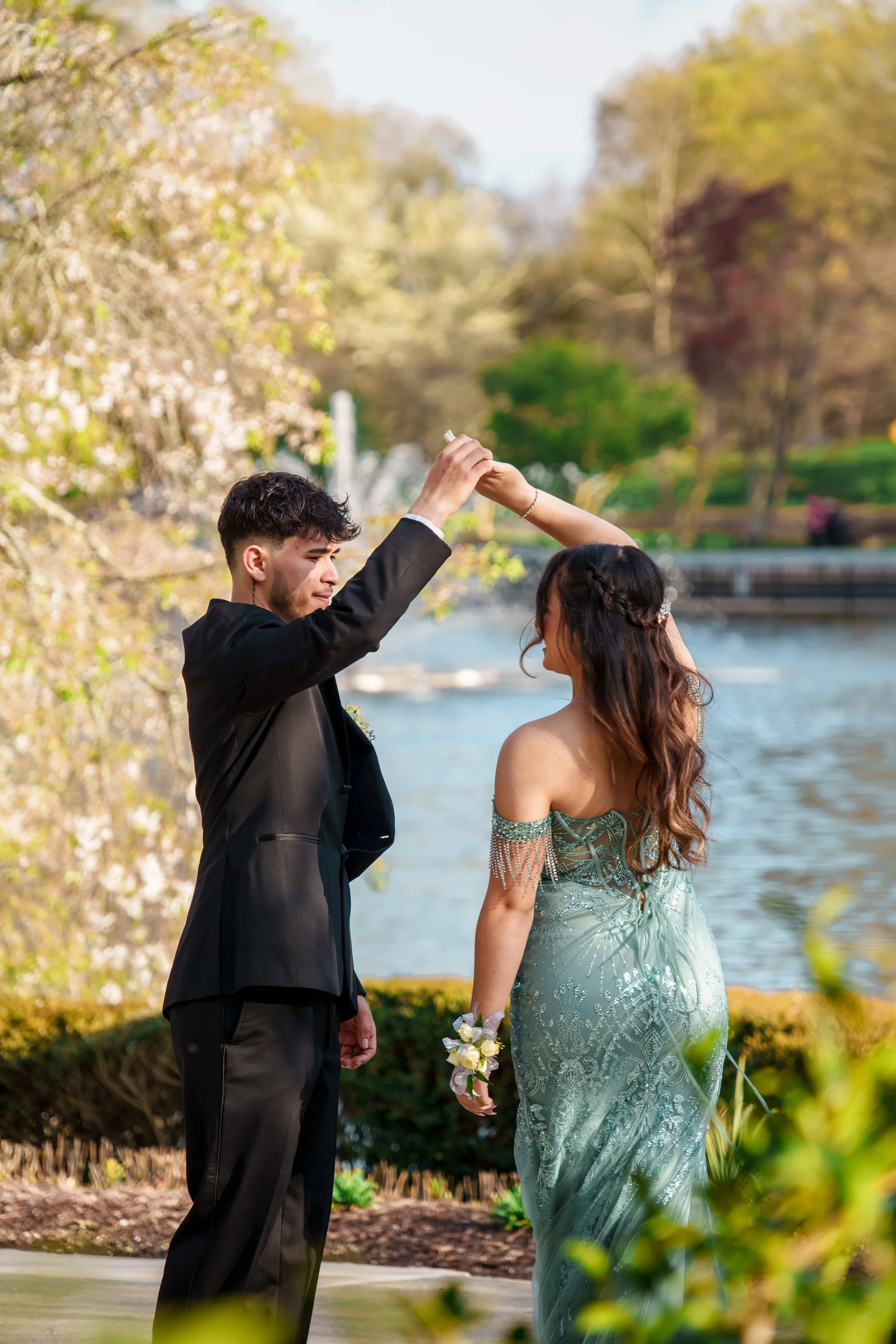 pullen-park-raleigh-nc-prom-photography-spin-dress-kzk-visuals.jpg