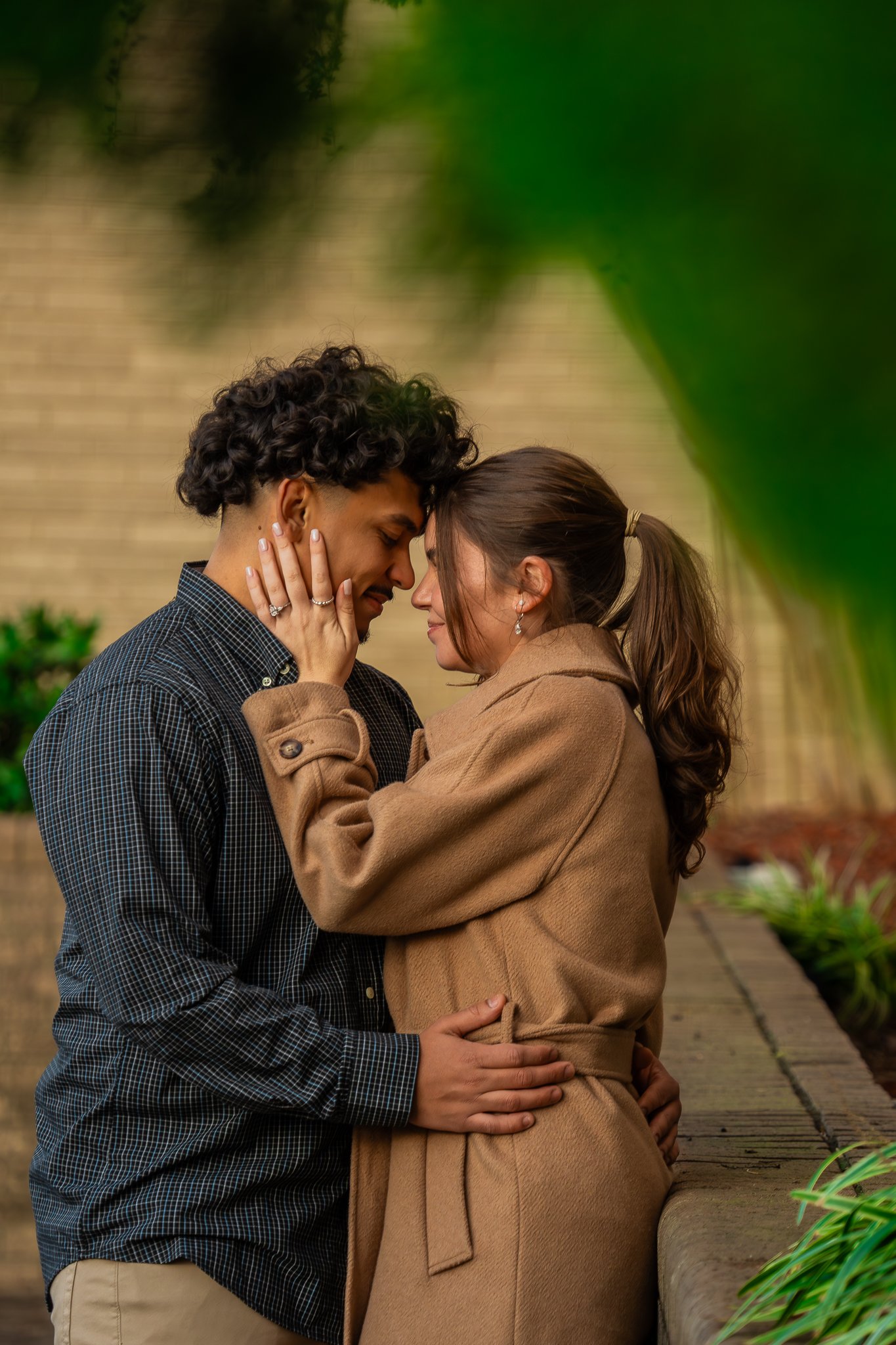 downtown-smithfield-nc-couples-session-close-embrace.jpg