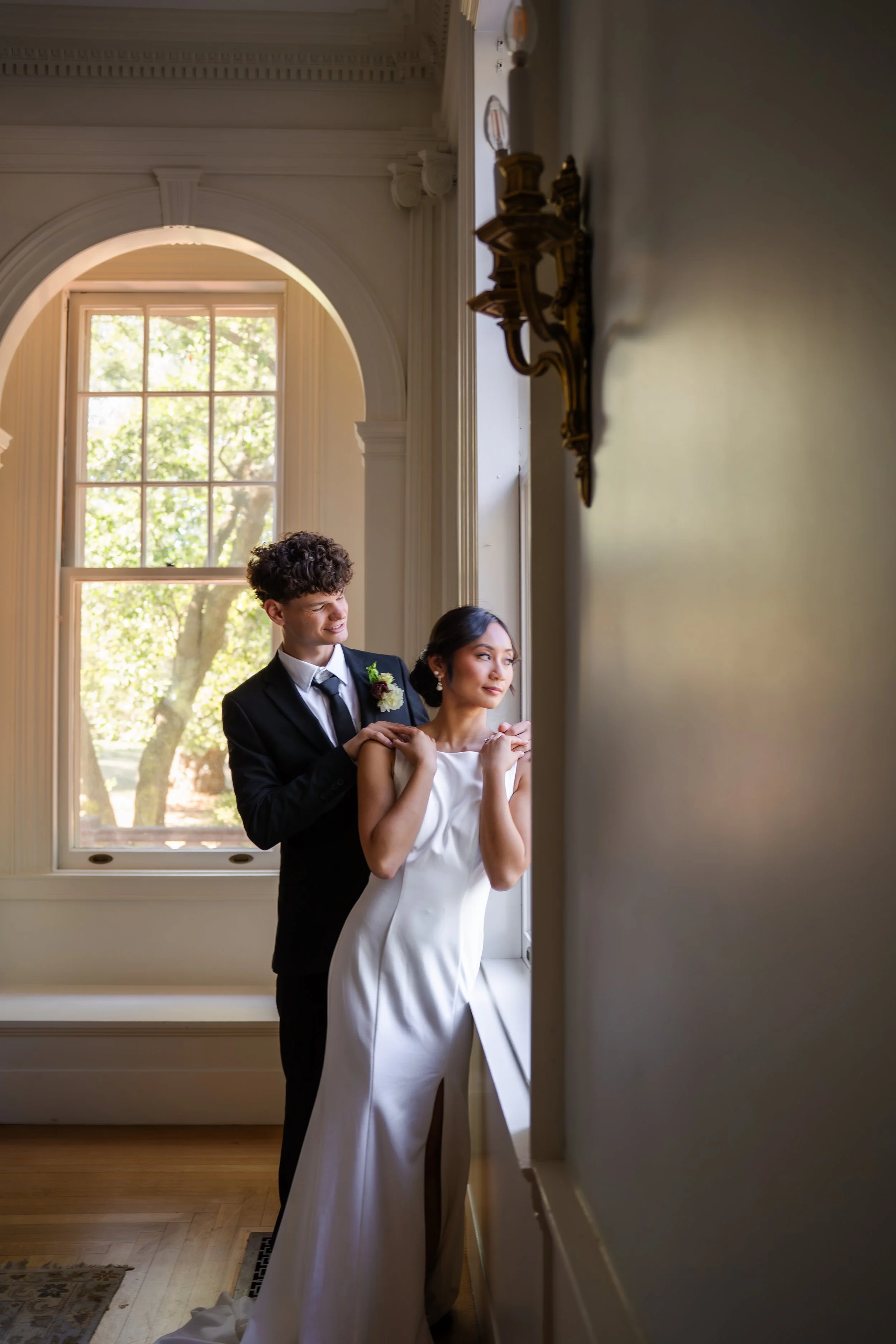 hill-house-durham-nc-wedding-hallway-embrace.jpg