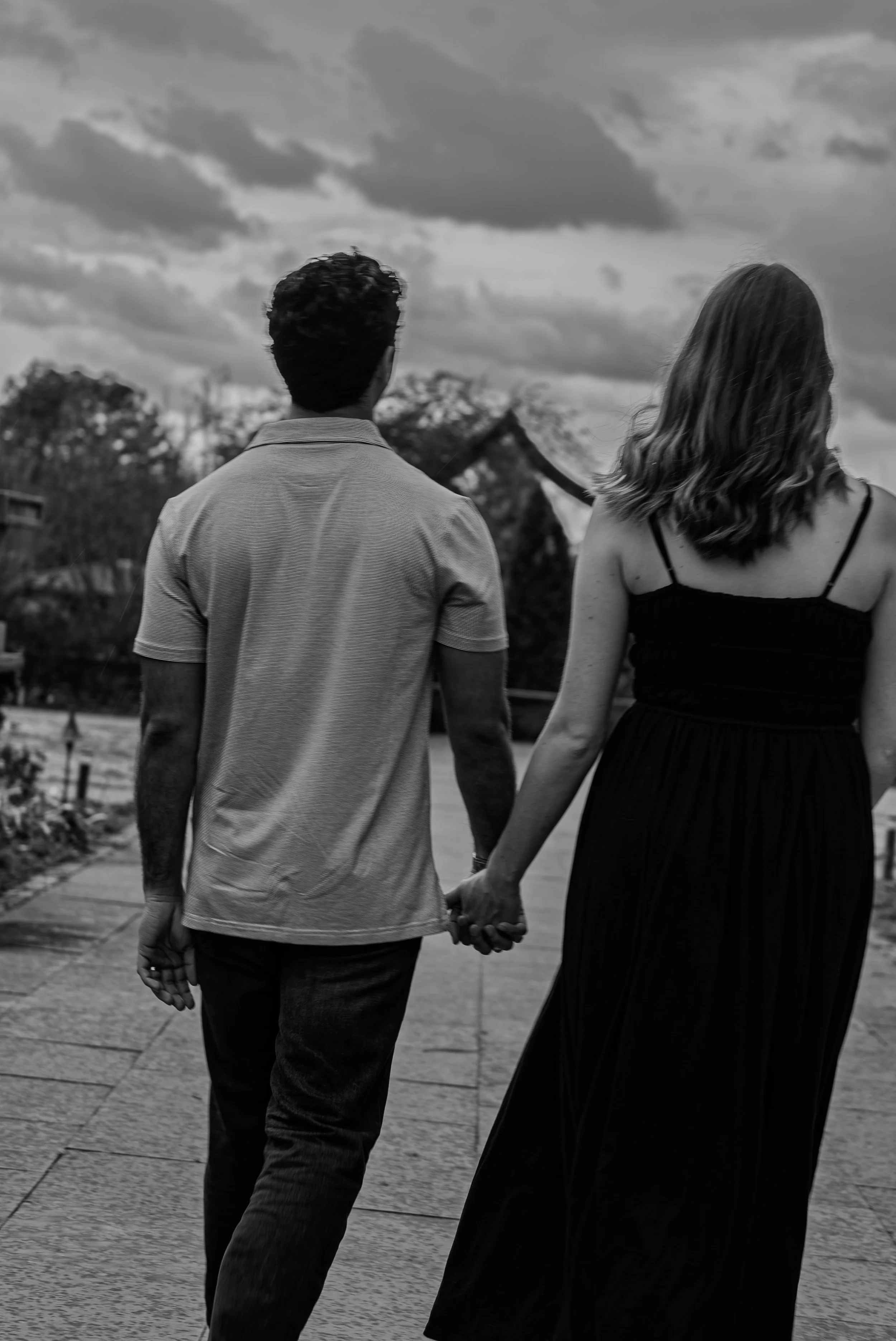 jc-raulston-arboretum-raleigh-nc-maternity-session-black-and-white-walking.jpg