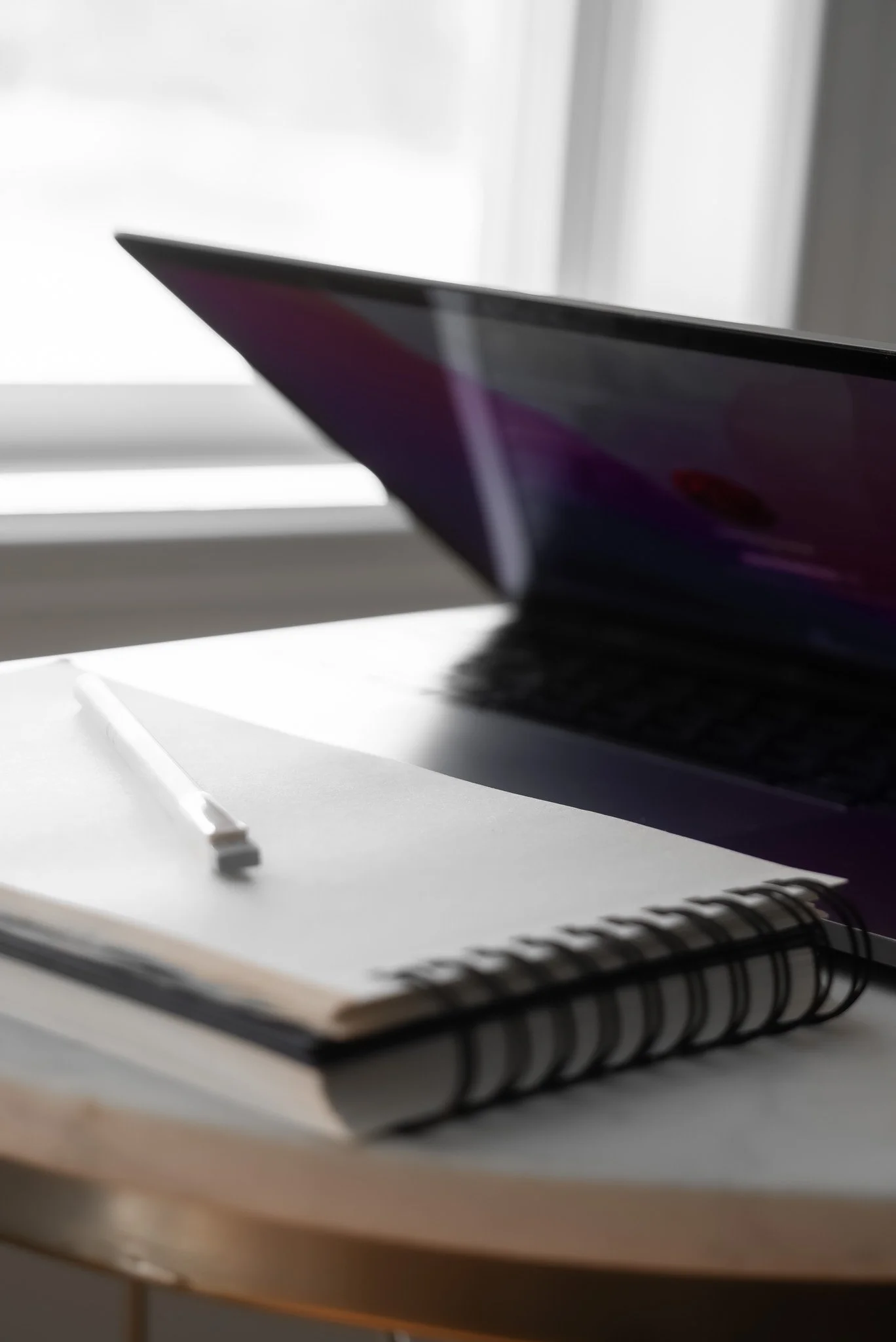 How to Work With a Virtual Assistant: A Step-by-Step Guide for First-Time Clients