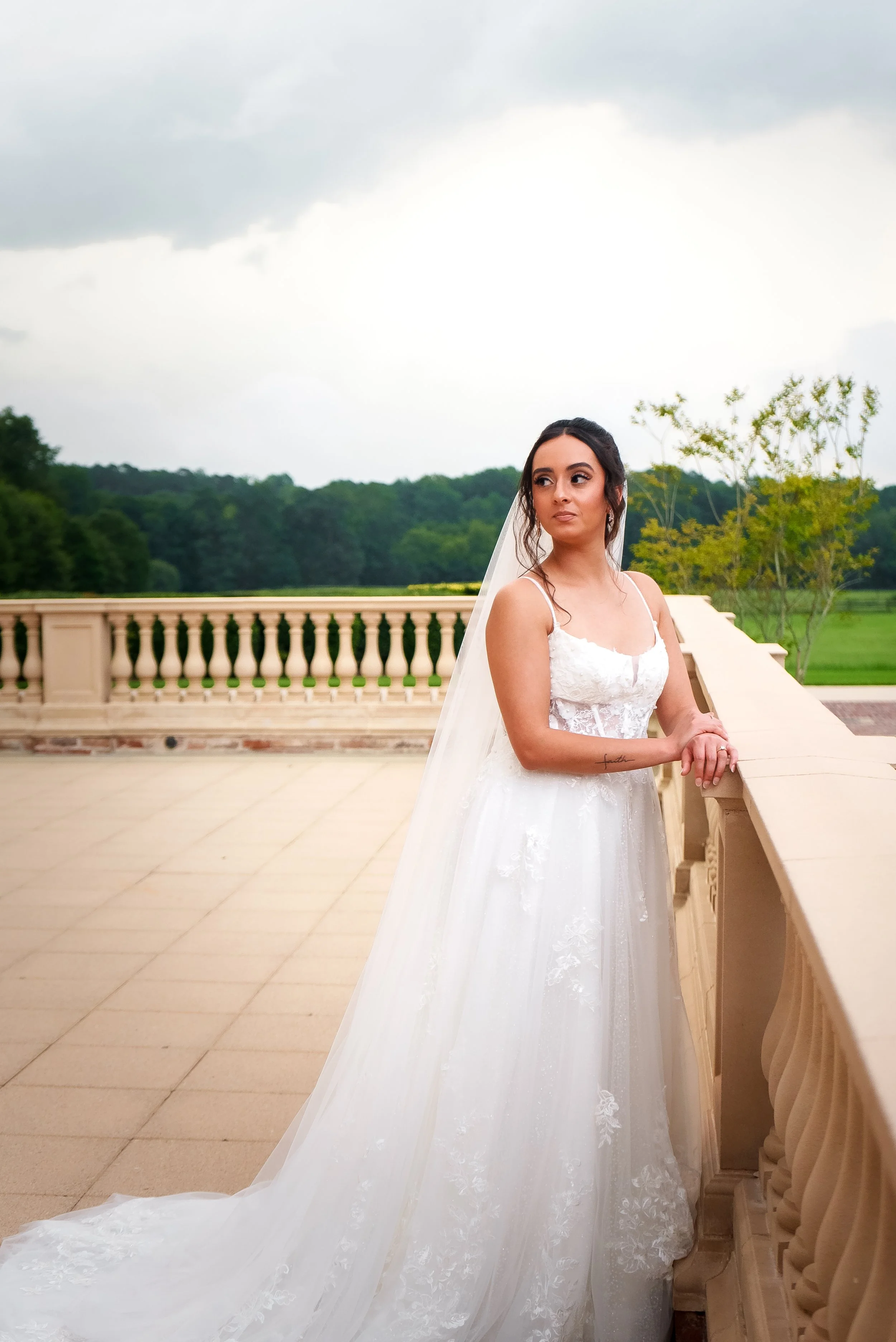 clayton-nc-bridal-portrait-balcony-editorial.jpg