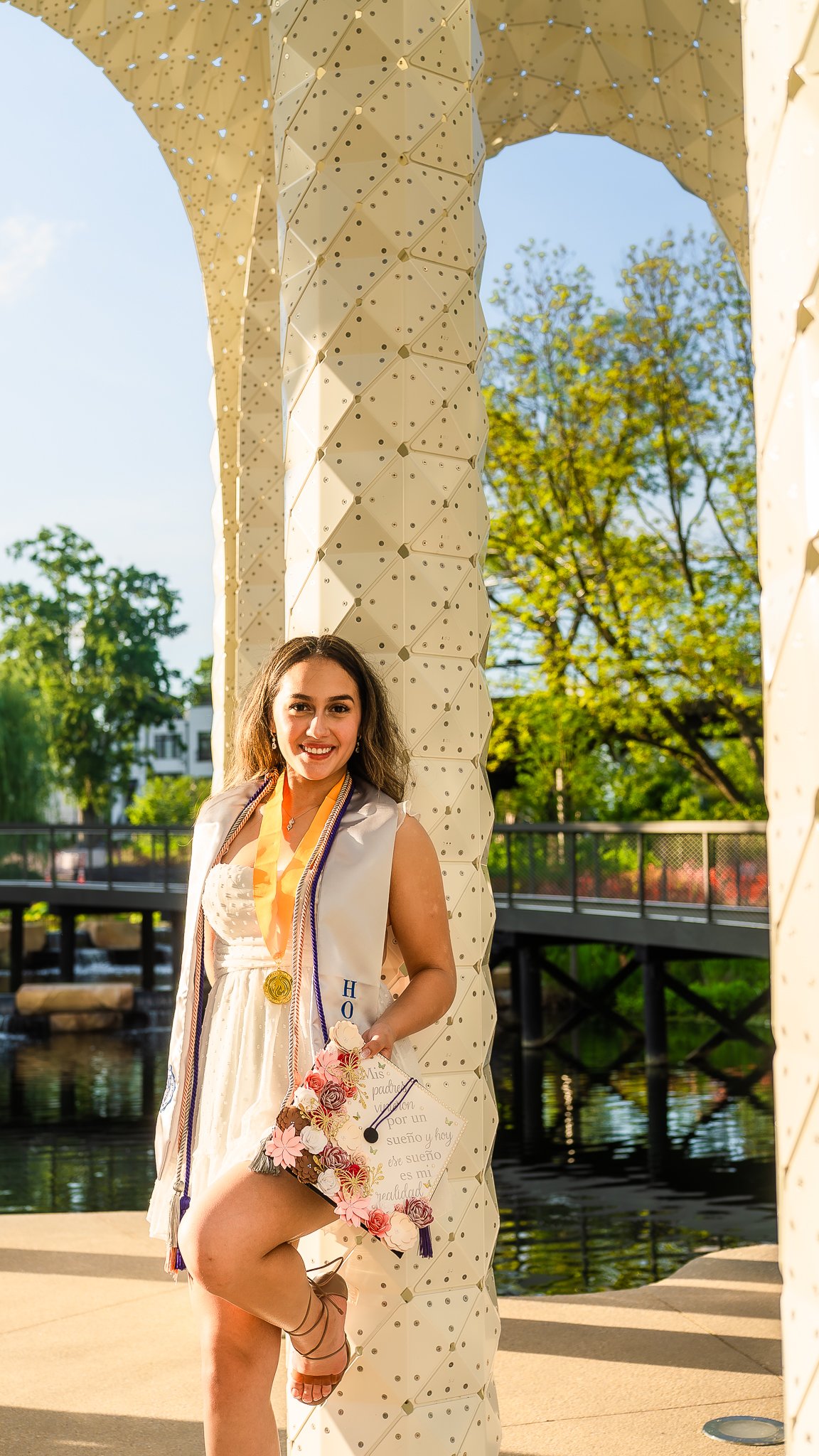 downtown-cary-park-graduation-session-column-standing.jpg