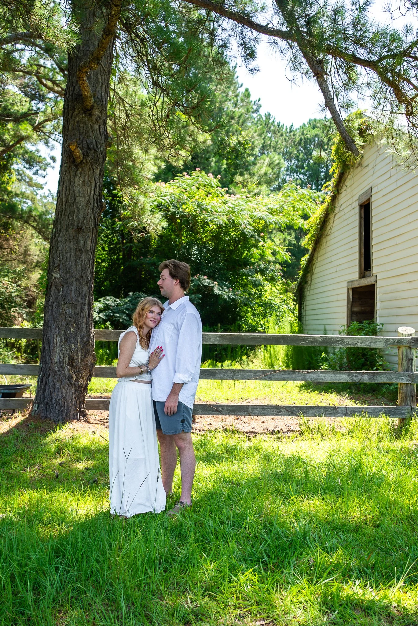 clayton-nc-couples-photographer-farmhouse-portrait.jpg
