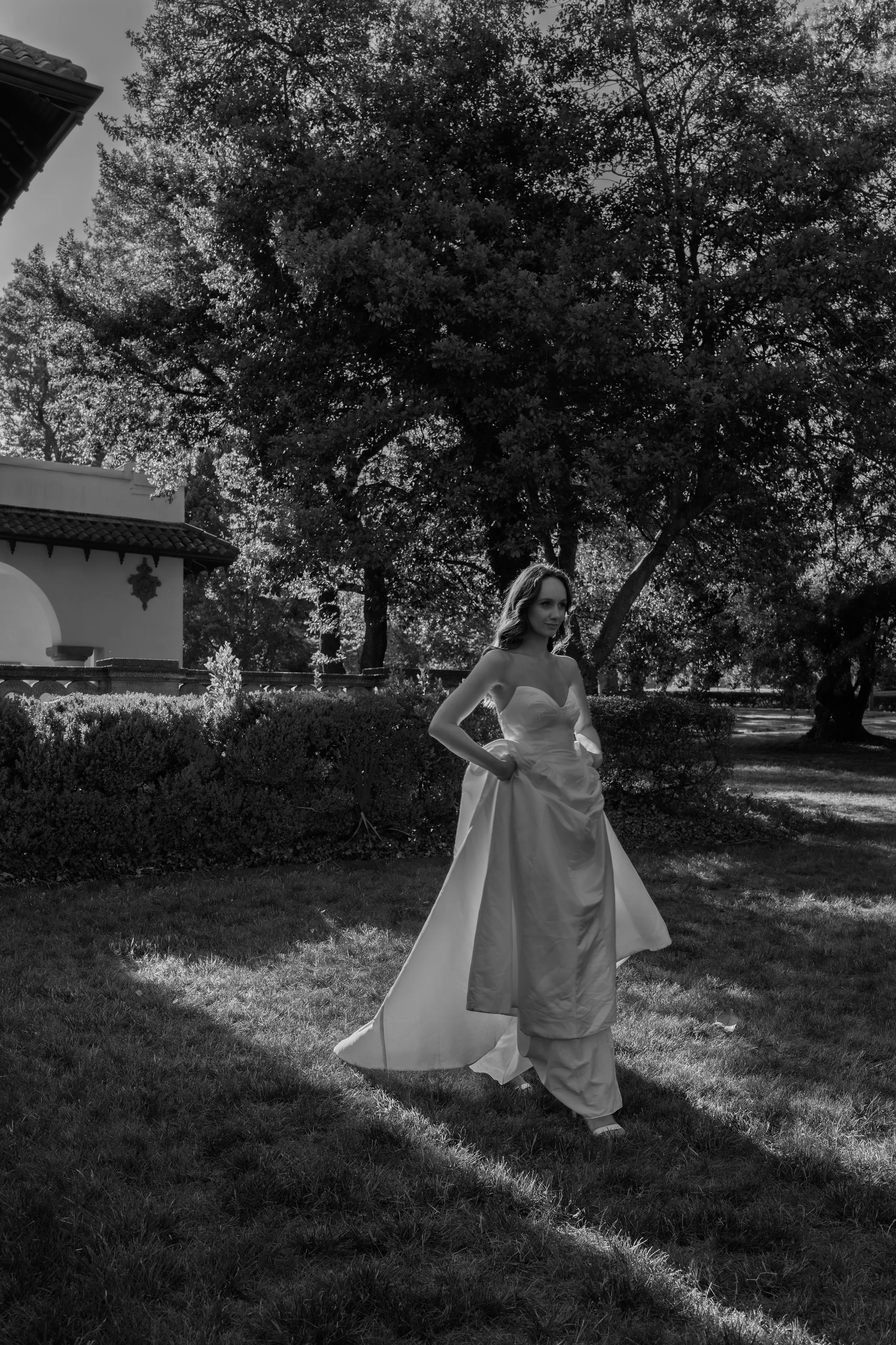 hill-house-durham-nc-wedding-black-and-white-bride.jpg