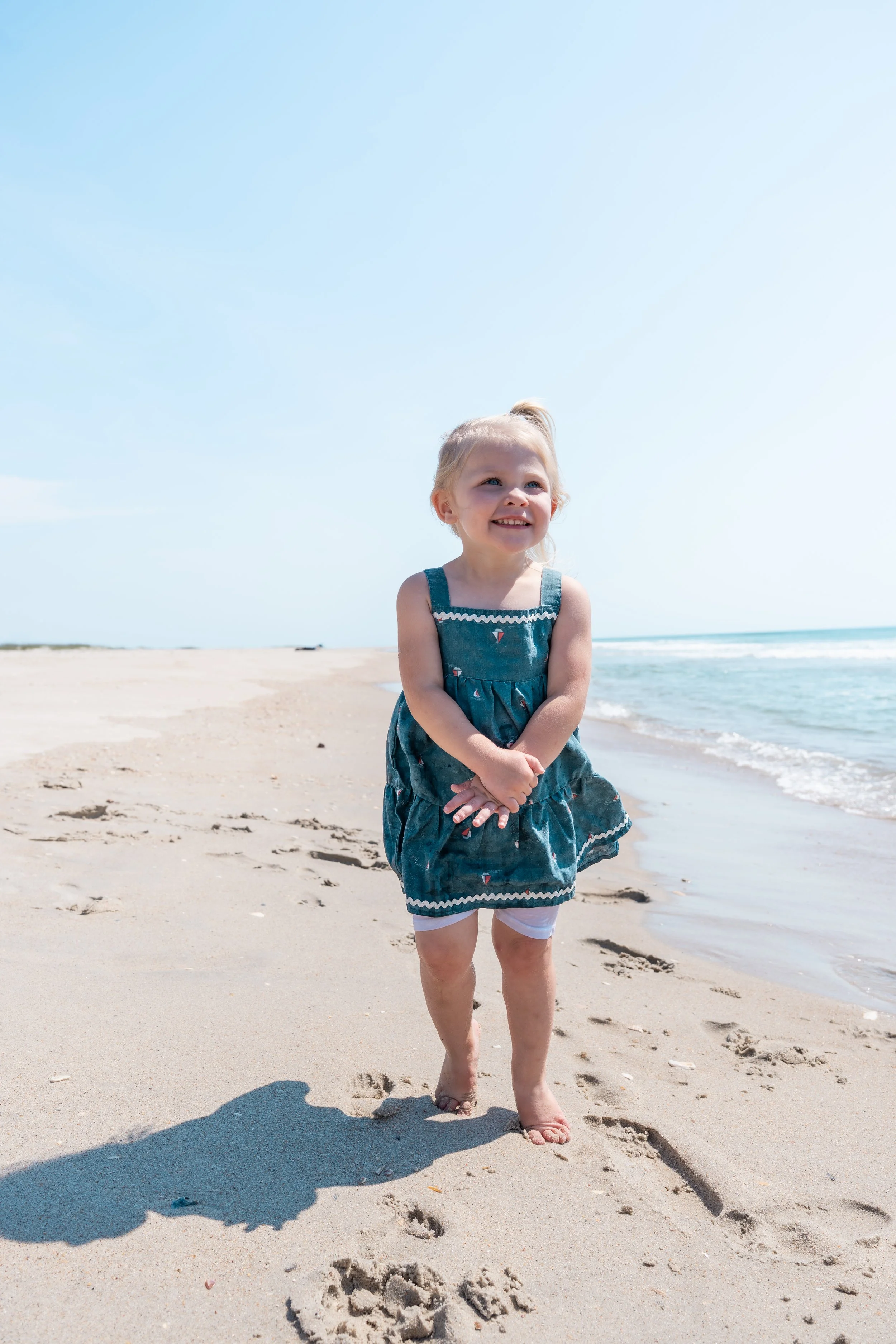 cape-lookout-nc-child-beach-portrait.jpg