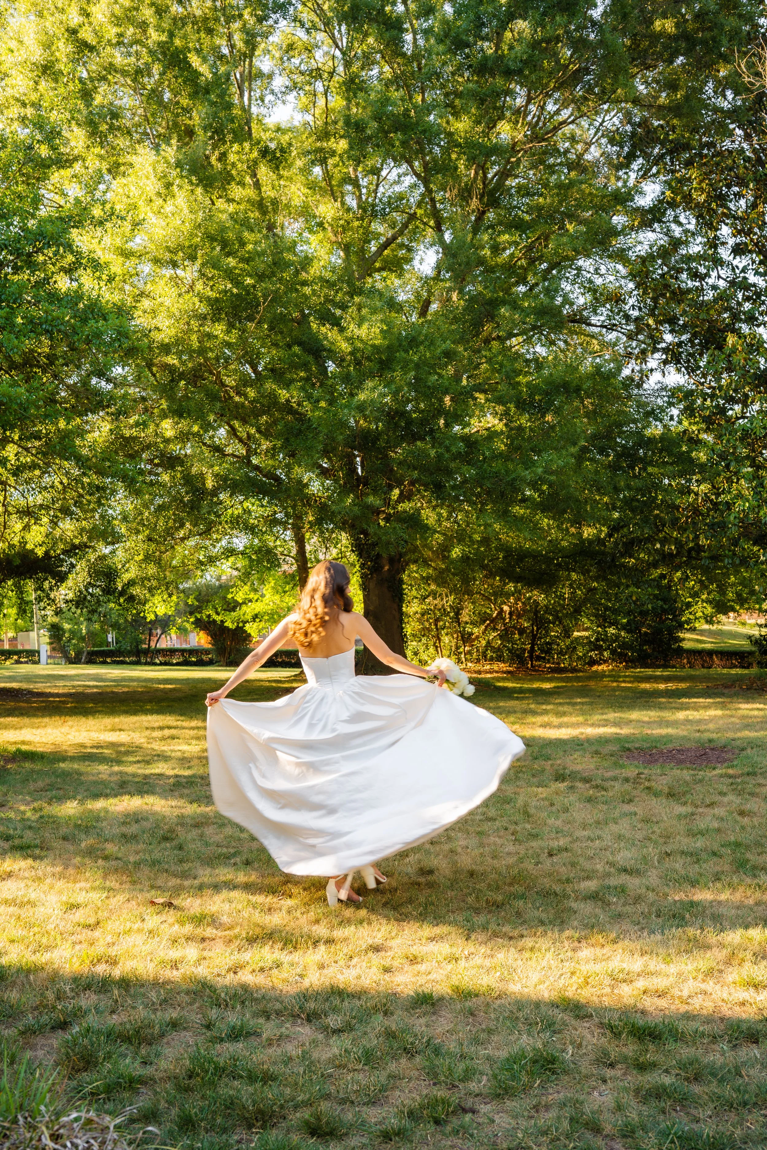 hill-house-durham-nc-wedding-bridal-twirl.jpg