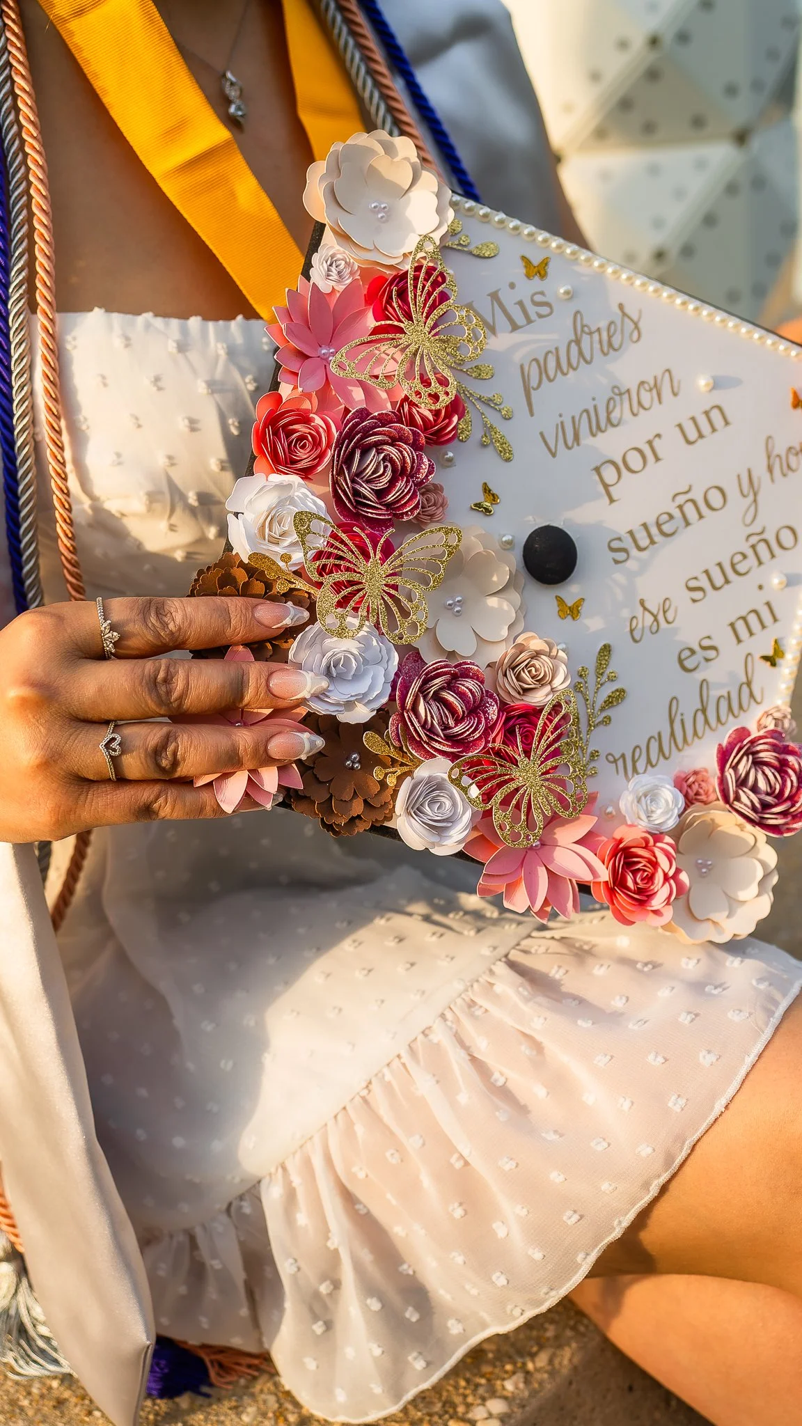 downtown-cary-park-graduation-session-graduation-cap-details.jpg