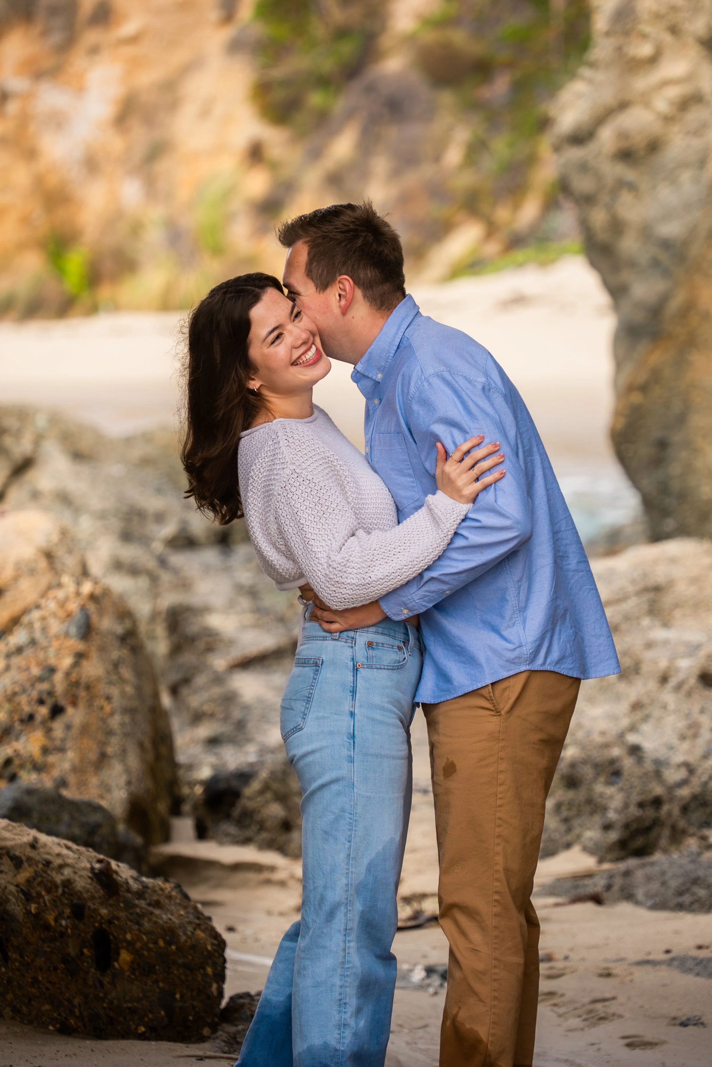 laguna-beach-couples-photographer-close-embrace.jpg