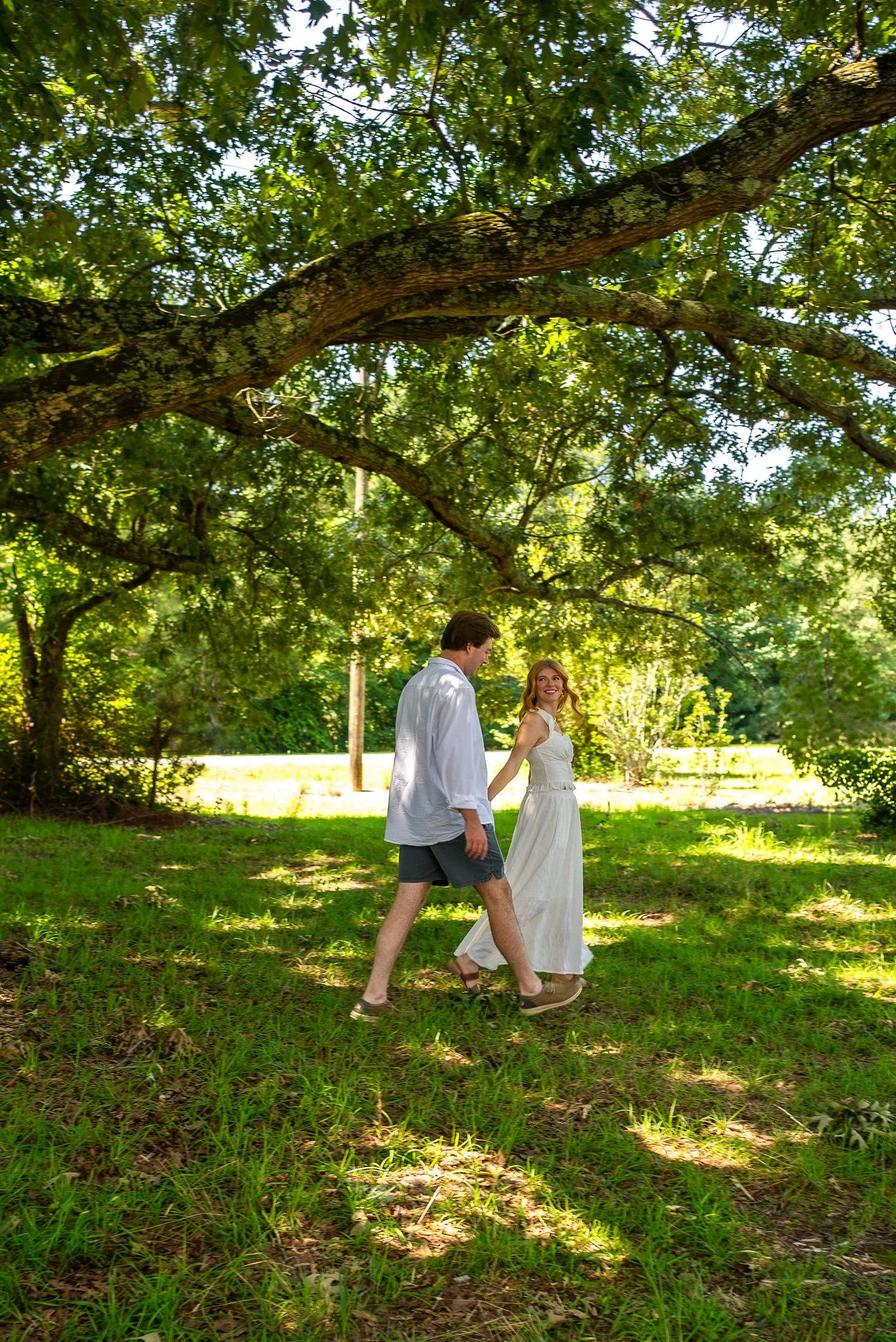 clayton-nc-couples-photographer-farm-path.jpg