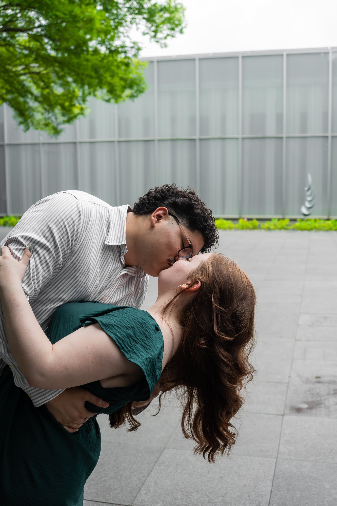 nc-museum-of-art-raleigh-nc-engagement-session-dip-kiss.jpg