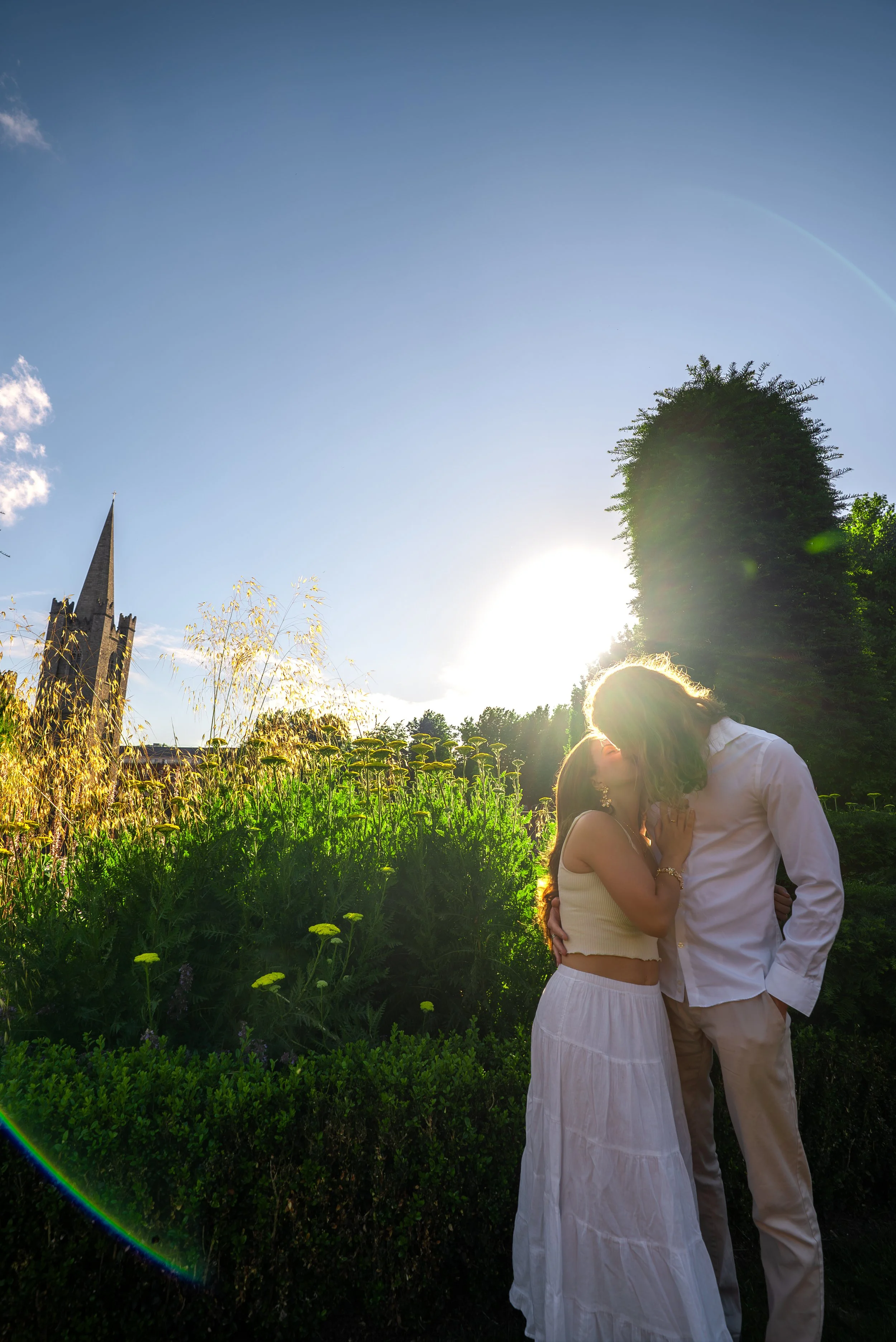 dublin-ireland-couples-photographer-sunset-garden-kiss.jpg