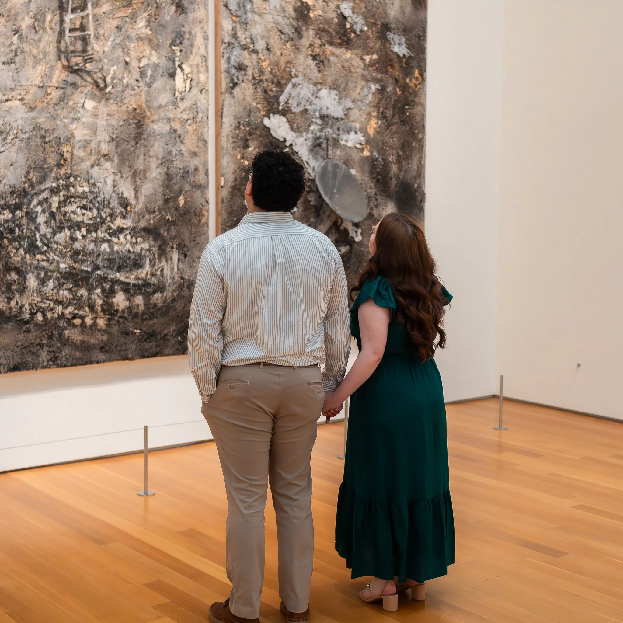 nc-museum-of-art-raleigh-nc-engagement-session-abstract-artwork.jpg