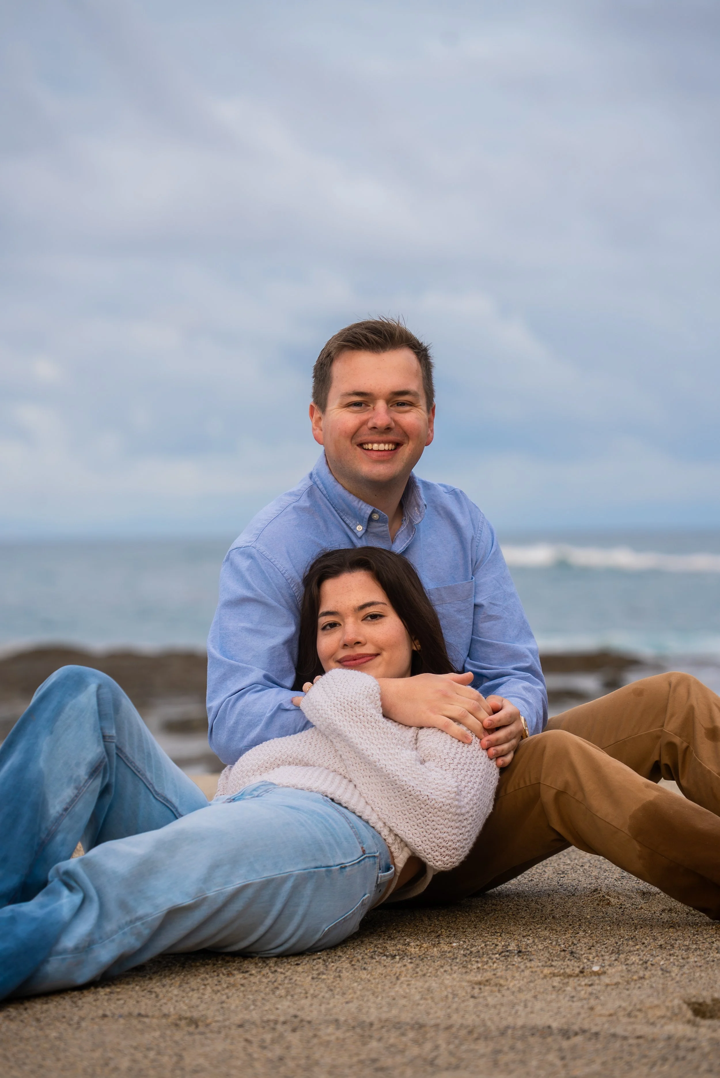 laguna-beach-couples-photographer-relaxed-beach-session.jpg