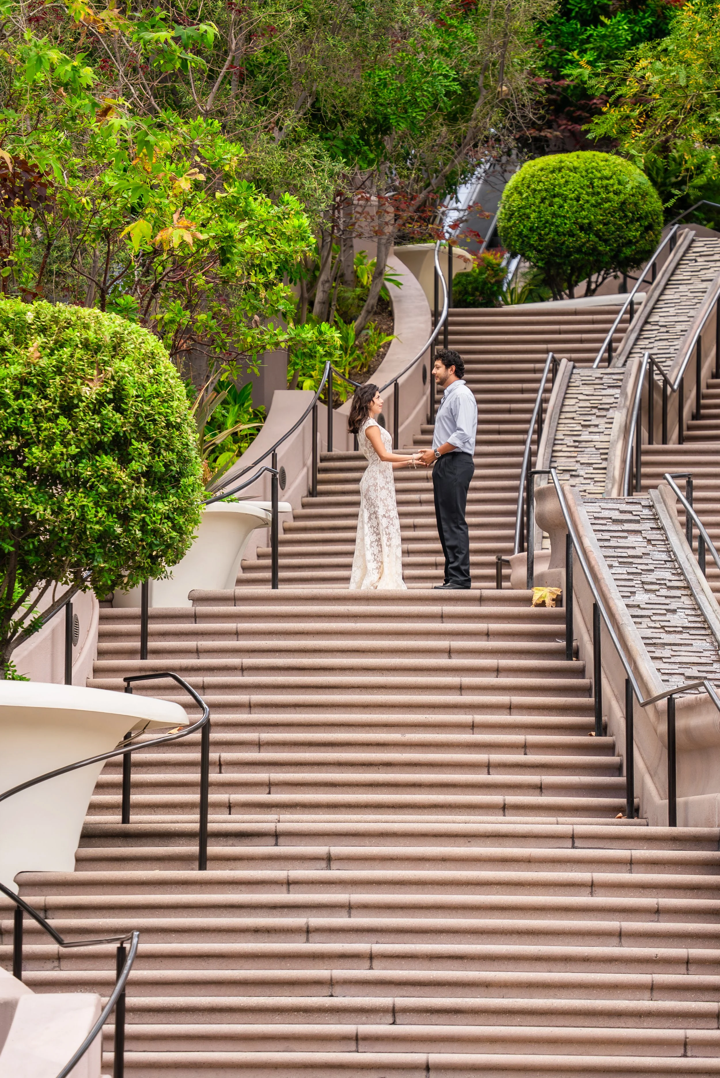 downtown-los-angeles-couples-session-staircase-portrai.jpg