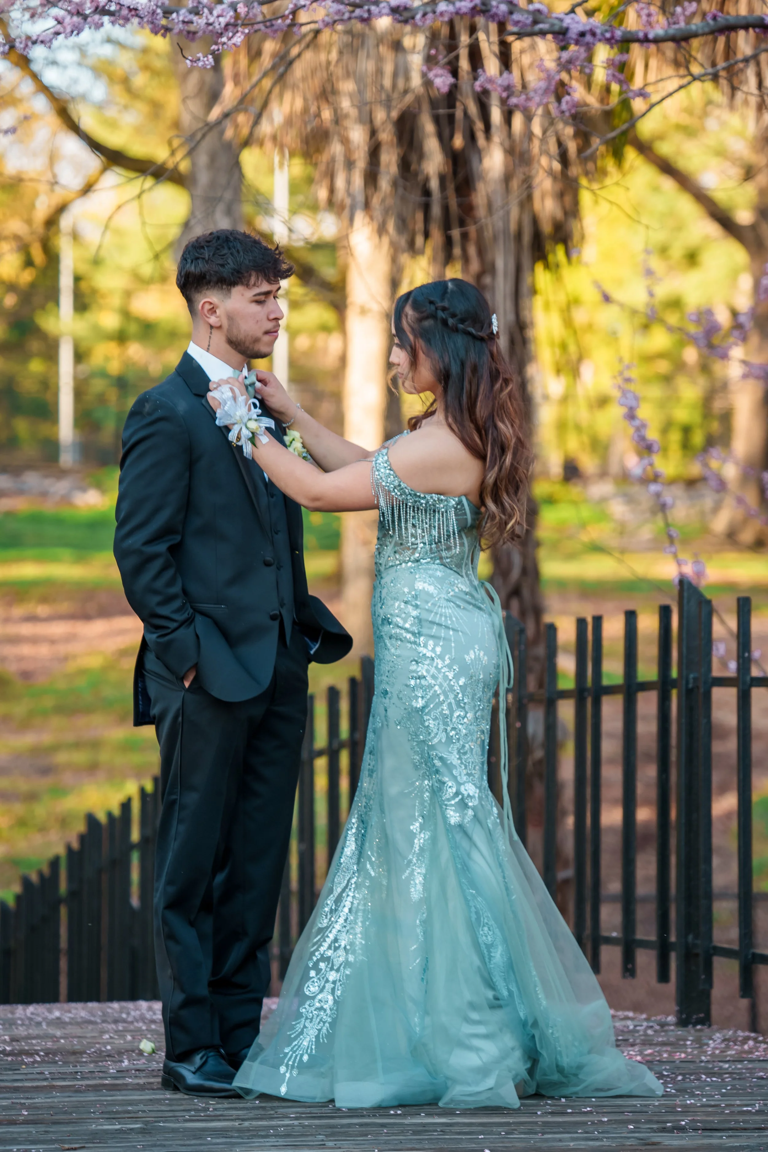 pullen-park-raleigh-nc-prom-photography-formal-couple-kzk-visuals.jpg