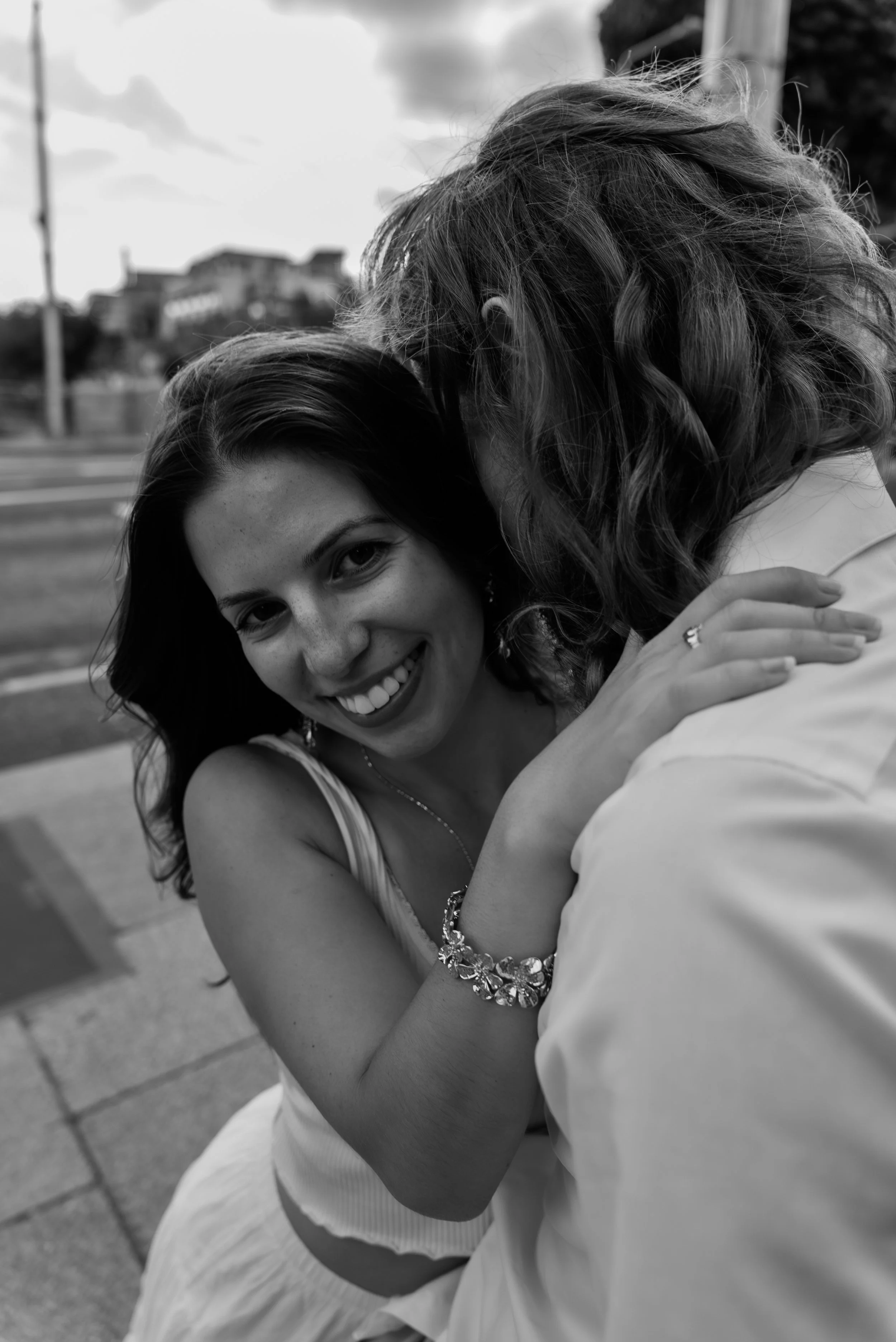 dublin-ireland-couples-photographer-black-and-white-embrace.jpg