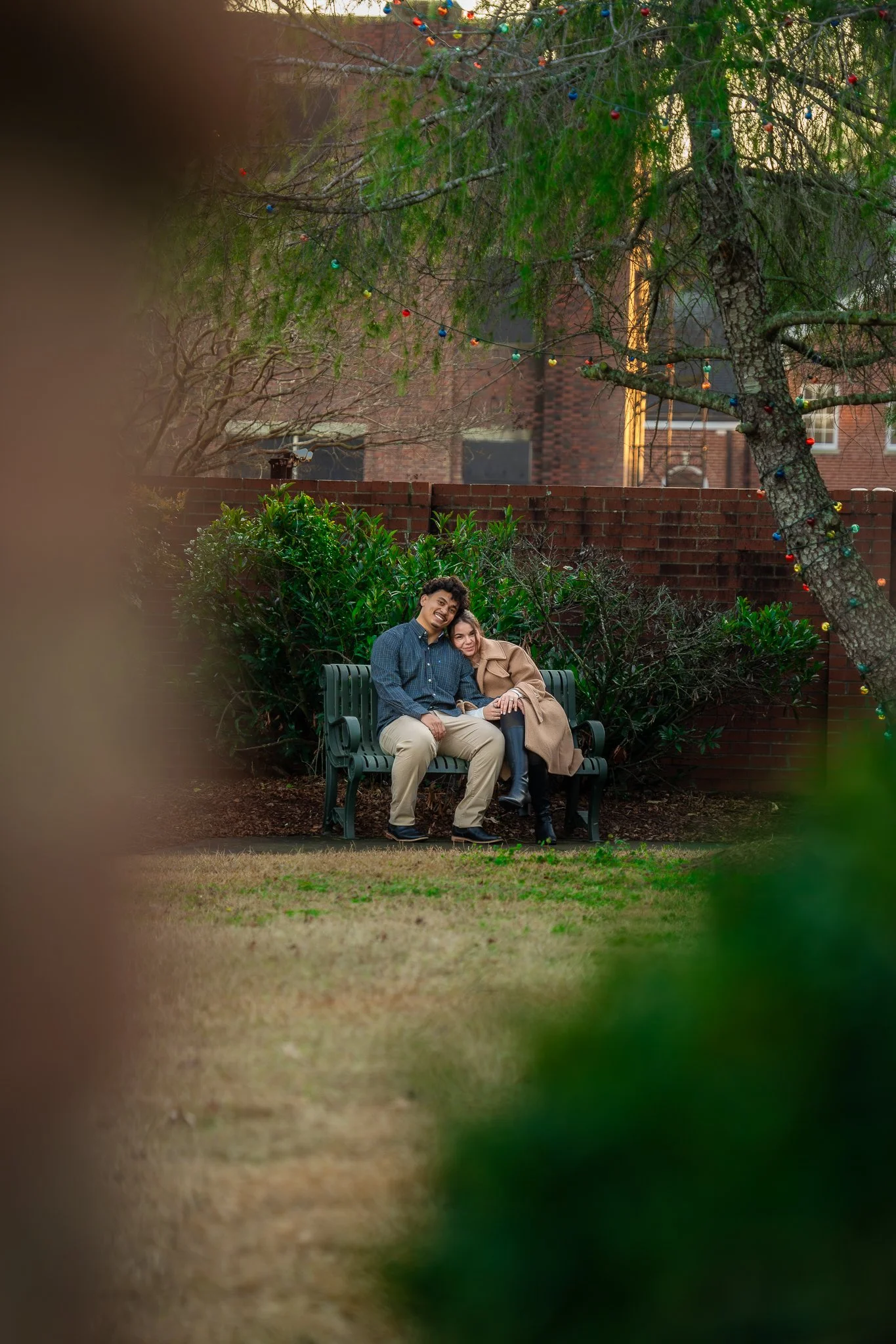 downtown-smithfield-nc-couples-session-park-bench.jpg