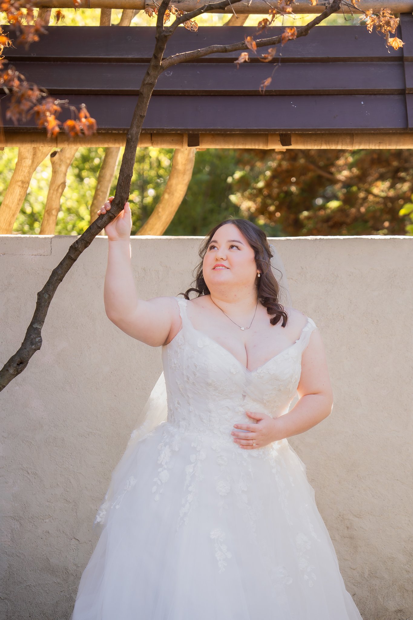 jc-raulston-arboretum-raleigh-nc-bridal-portraits-close-portrait.jpg