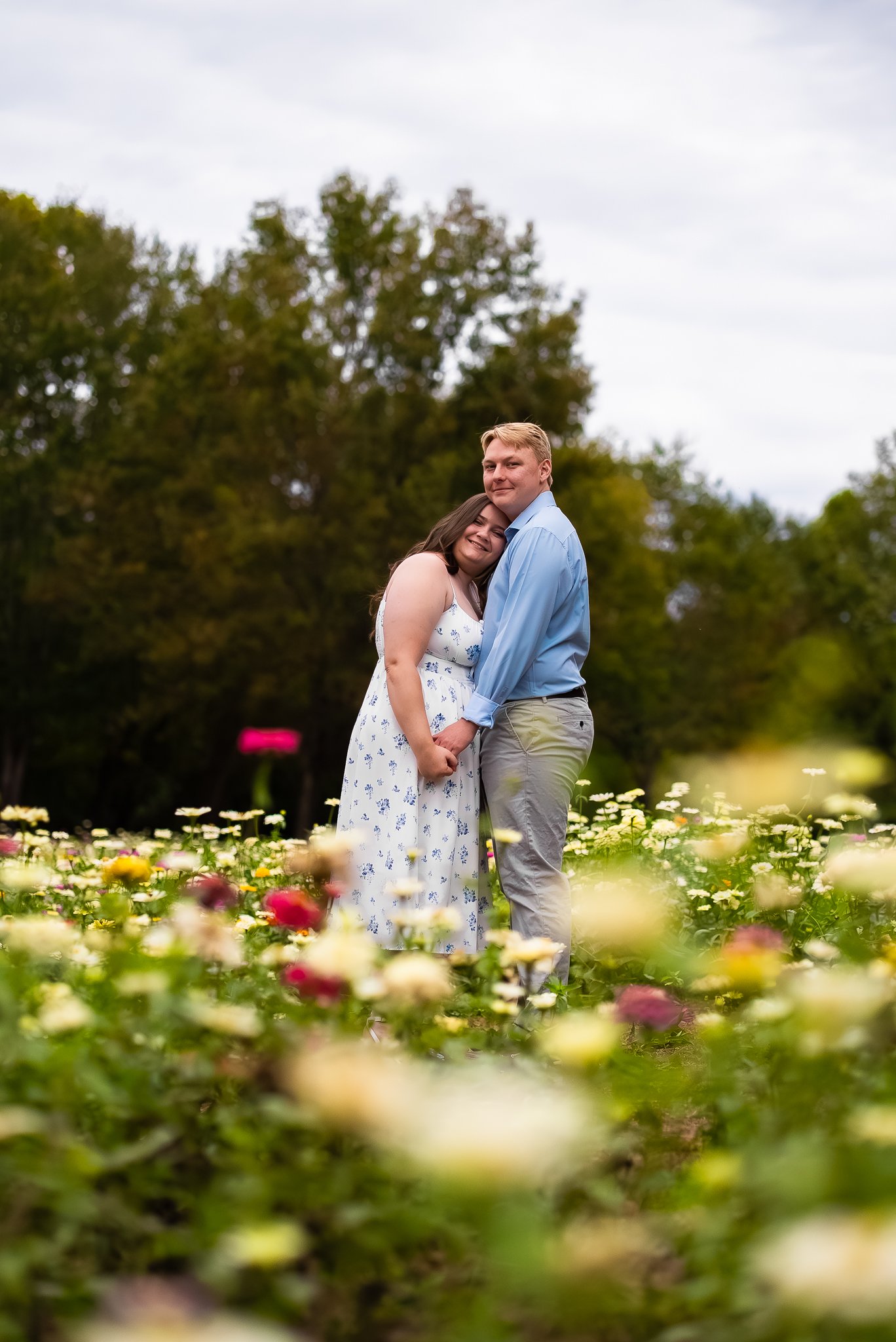 dorothea-dix-park-engagement-session-raleigh-nc-field-portrait-wide-kzk-visuals.jpg