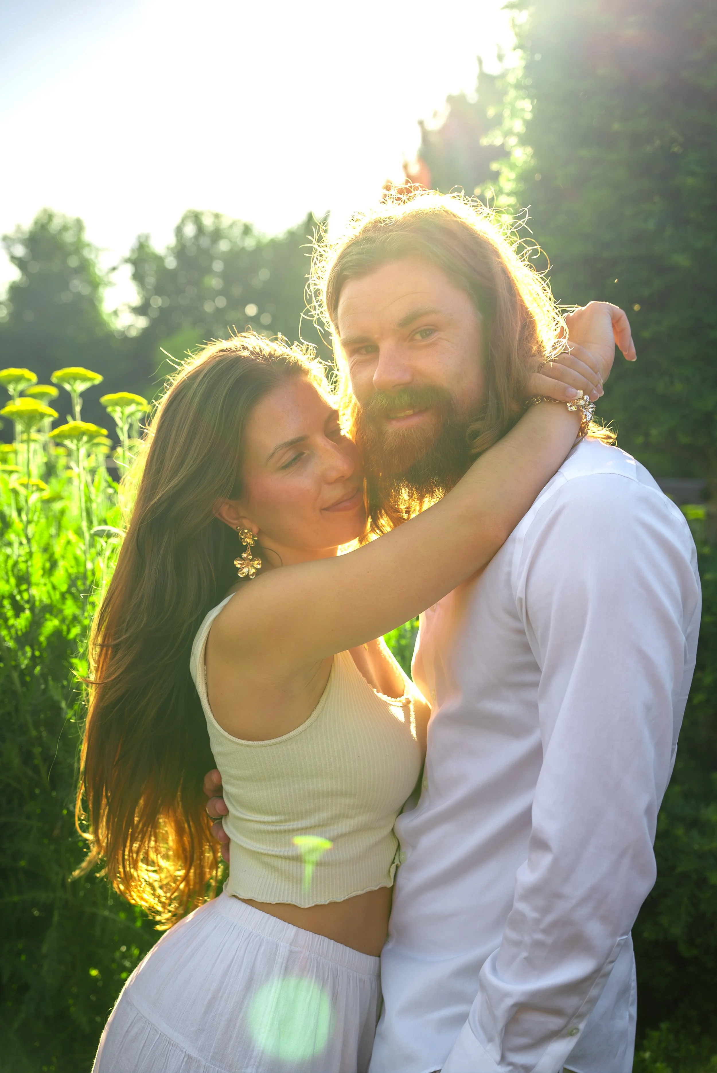 dublin-ireland-couples-photographer-golden-hour-embrace.jpg
