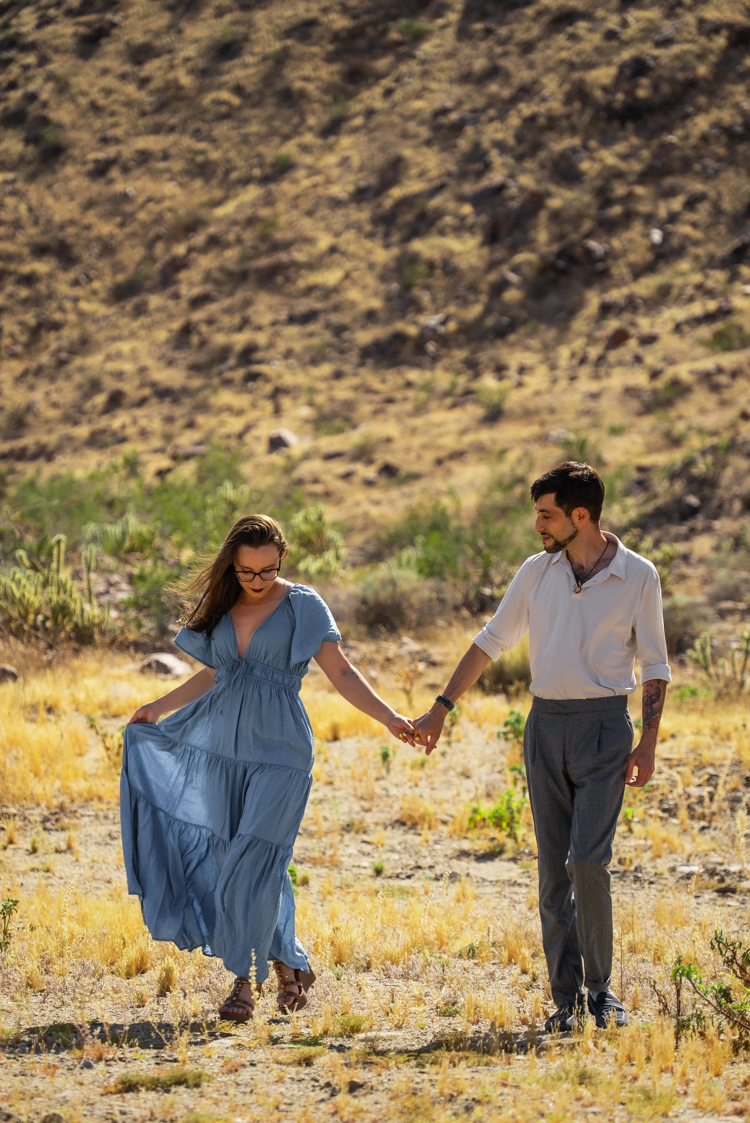 anza-borrego-couples-photographer-desert-trail.jpg