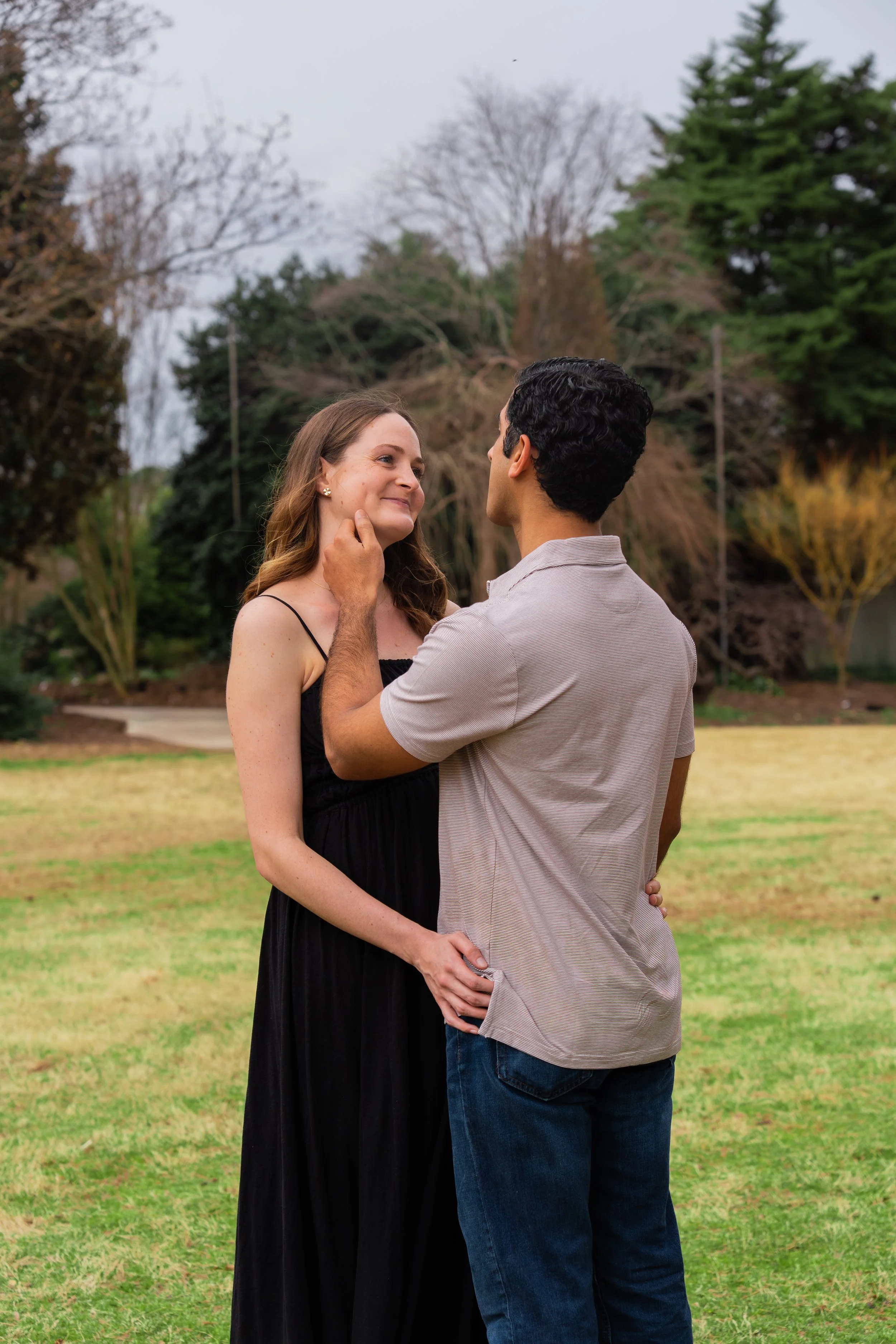 jc-raulston-arboretum-raleigh-nc-maternity-session-close-embrace.jpg
