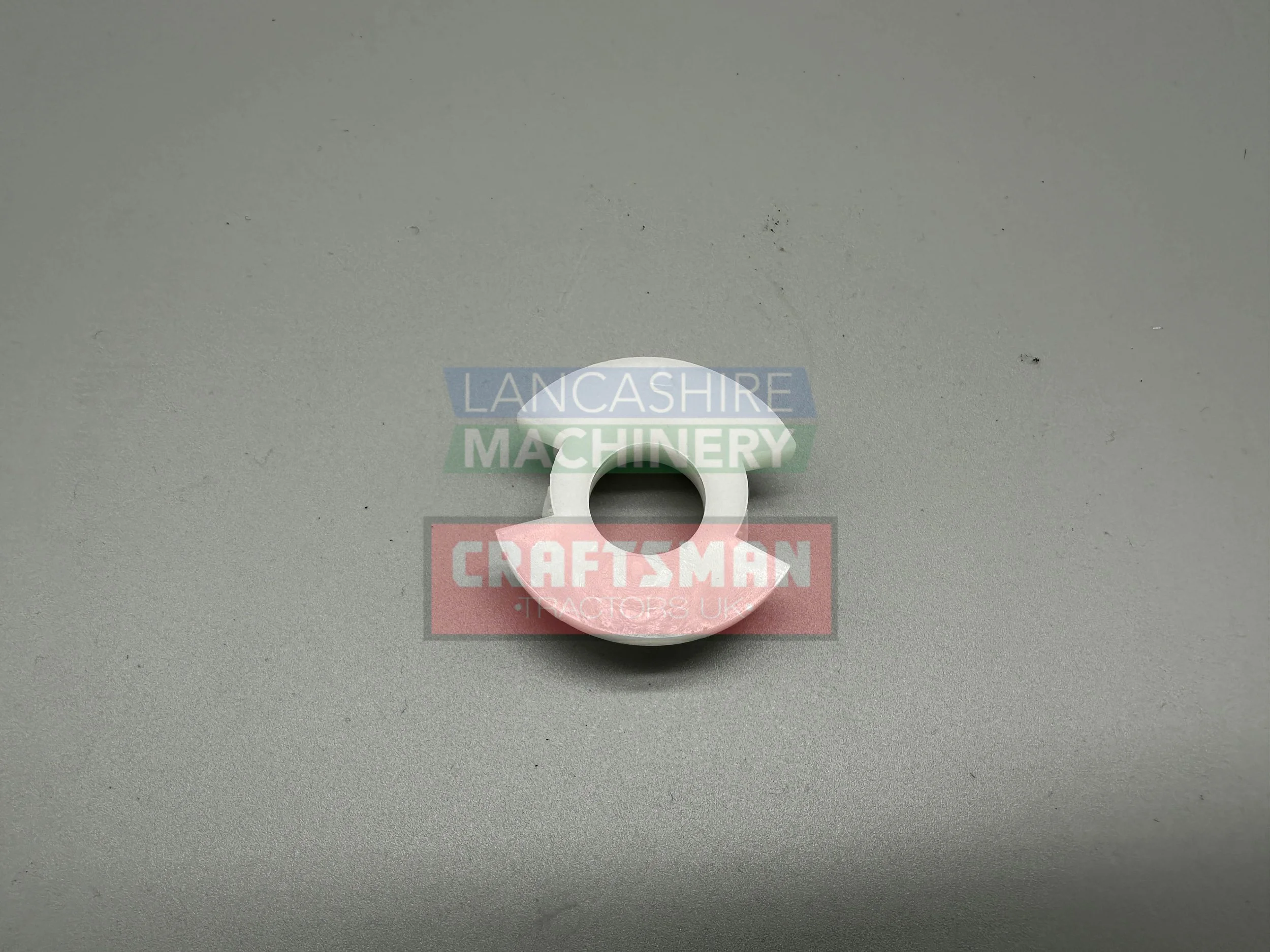 Front Wheel Dust Cover — Craftsman Tractors UK