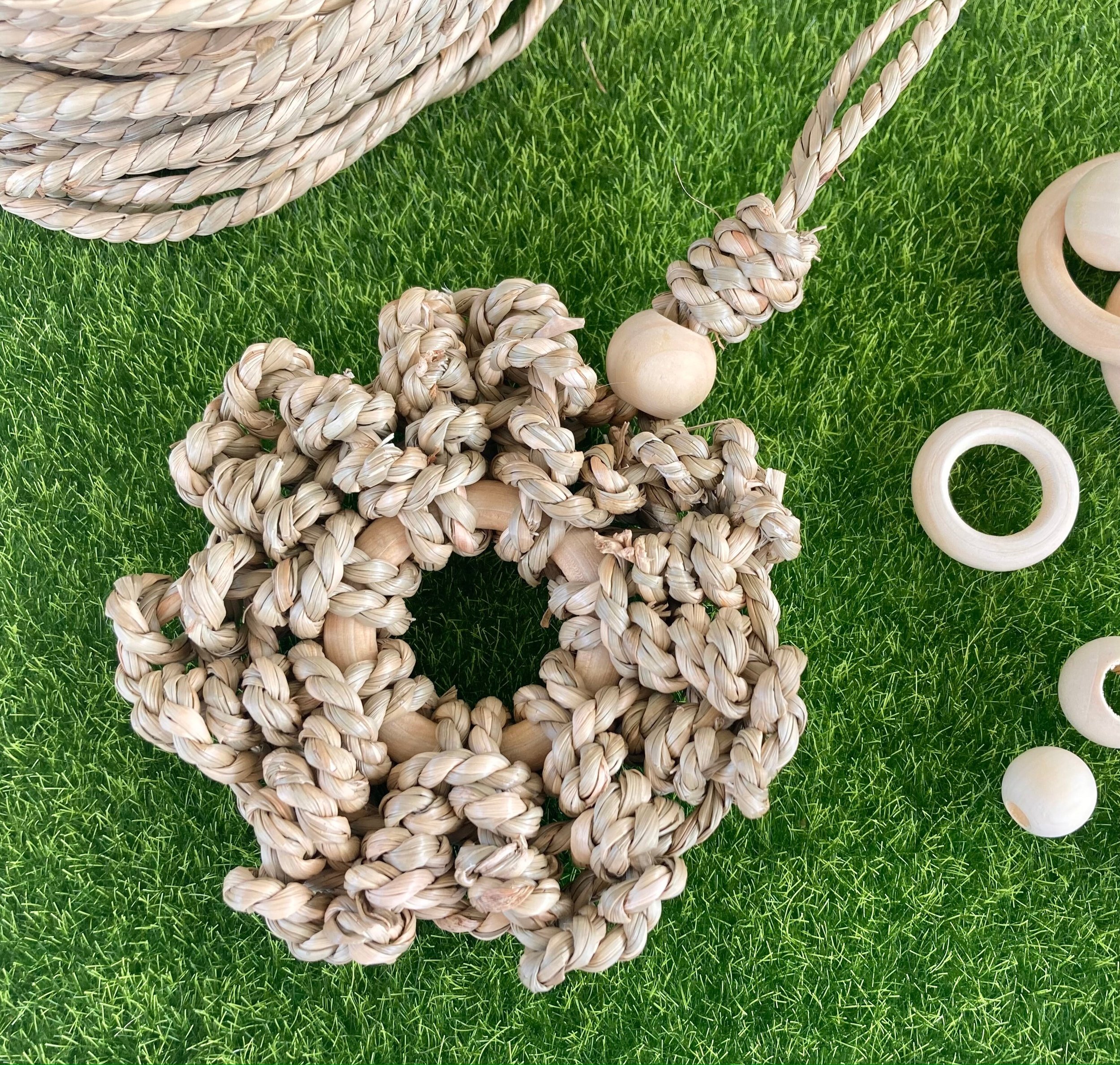 https://i.etsystatic.com/27753751/r/il/c3befc/2994311337/il_fullxfull.2994311337_eyid.jpg