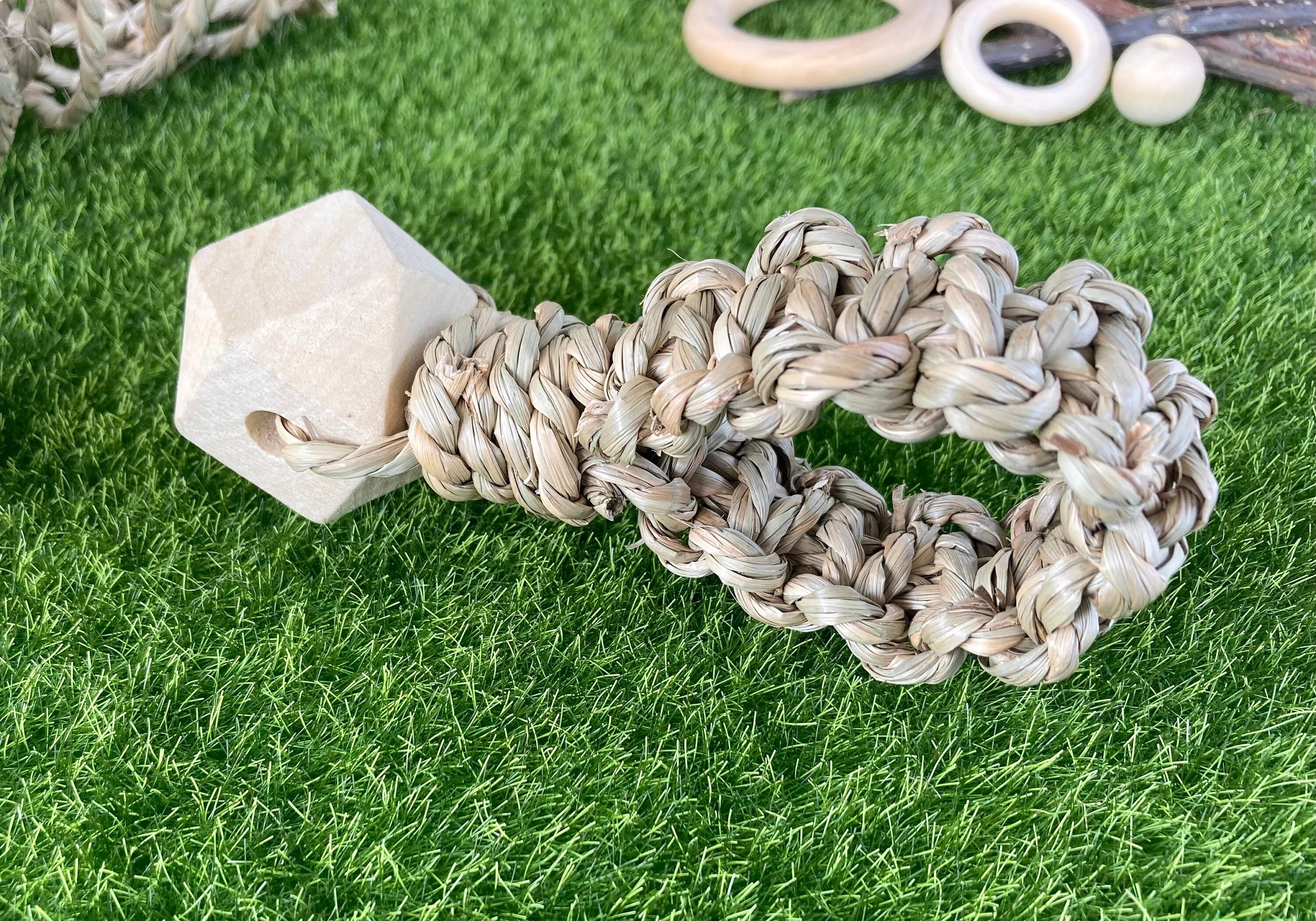 https://i.etsystatic.com/27753751/r/il/ee395c/2992166997/il_fullxfull.2992166997_aygw.jpg