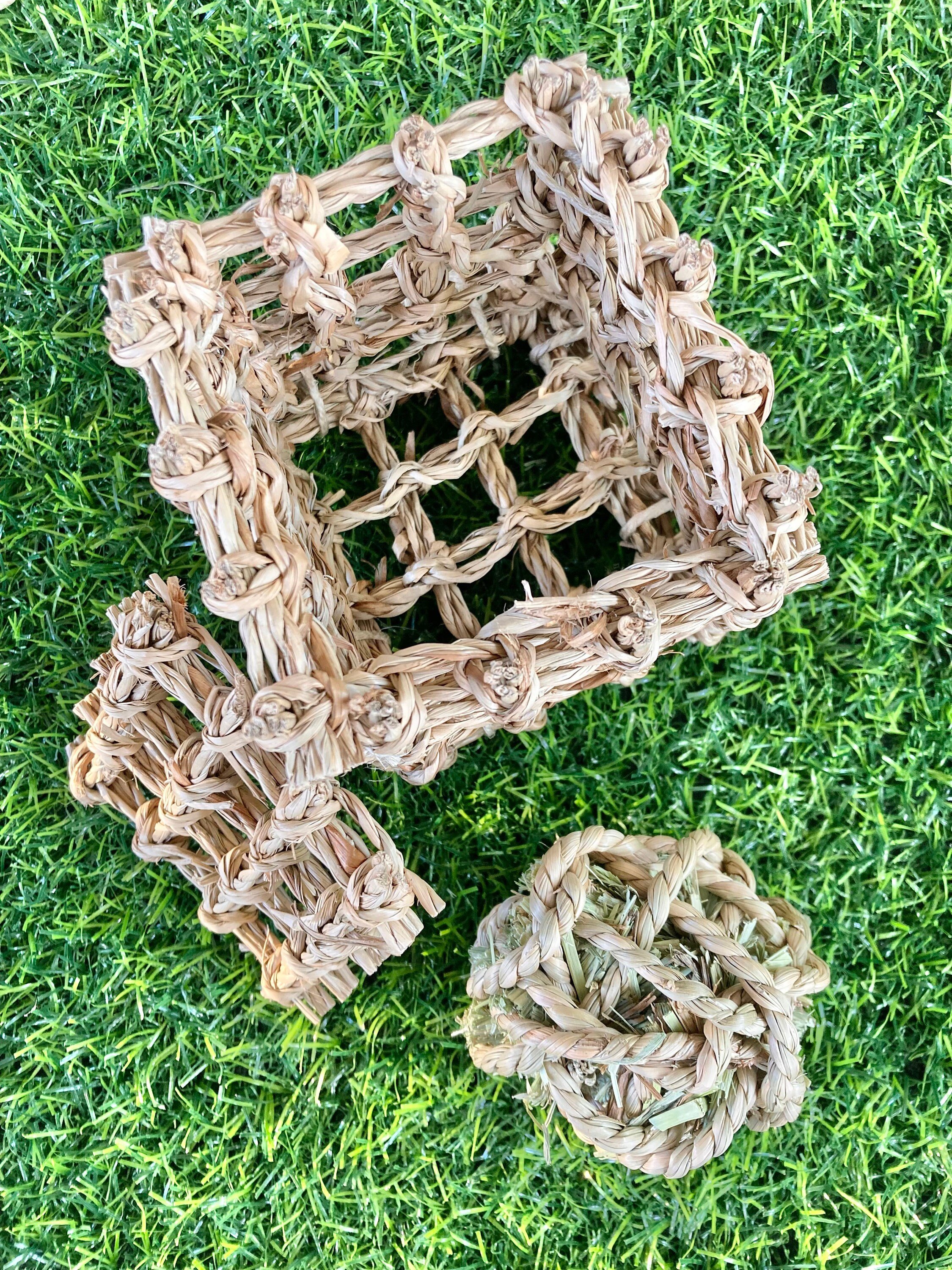 https://i.etsystatic.com/27753751/r/il/8e1469/3286491822/il_fullxfull.3286491822_r45j.jpg