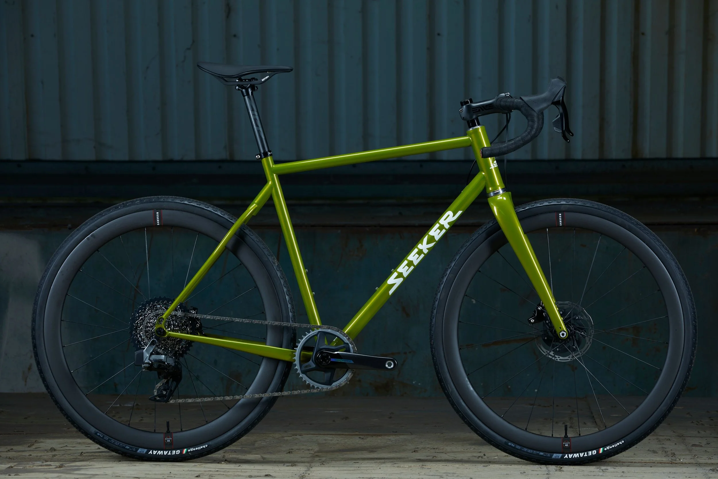 Seeker Steel Gravel 2025