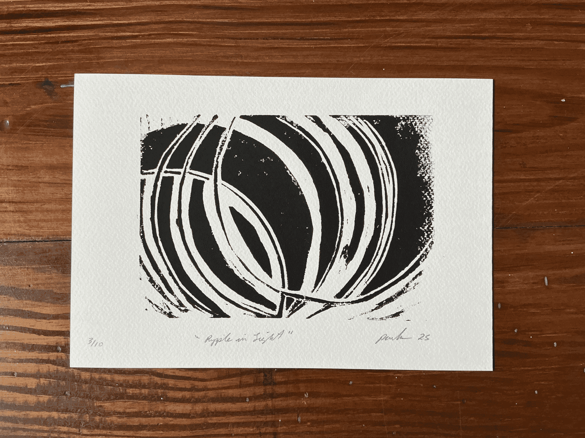 inkeyed_product_relief-print_main-image_vesica-piscis_paulineking.png