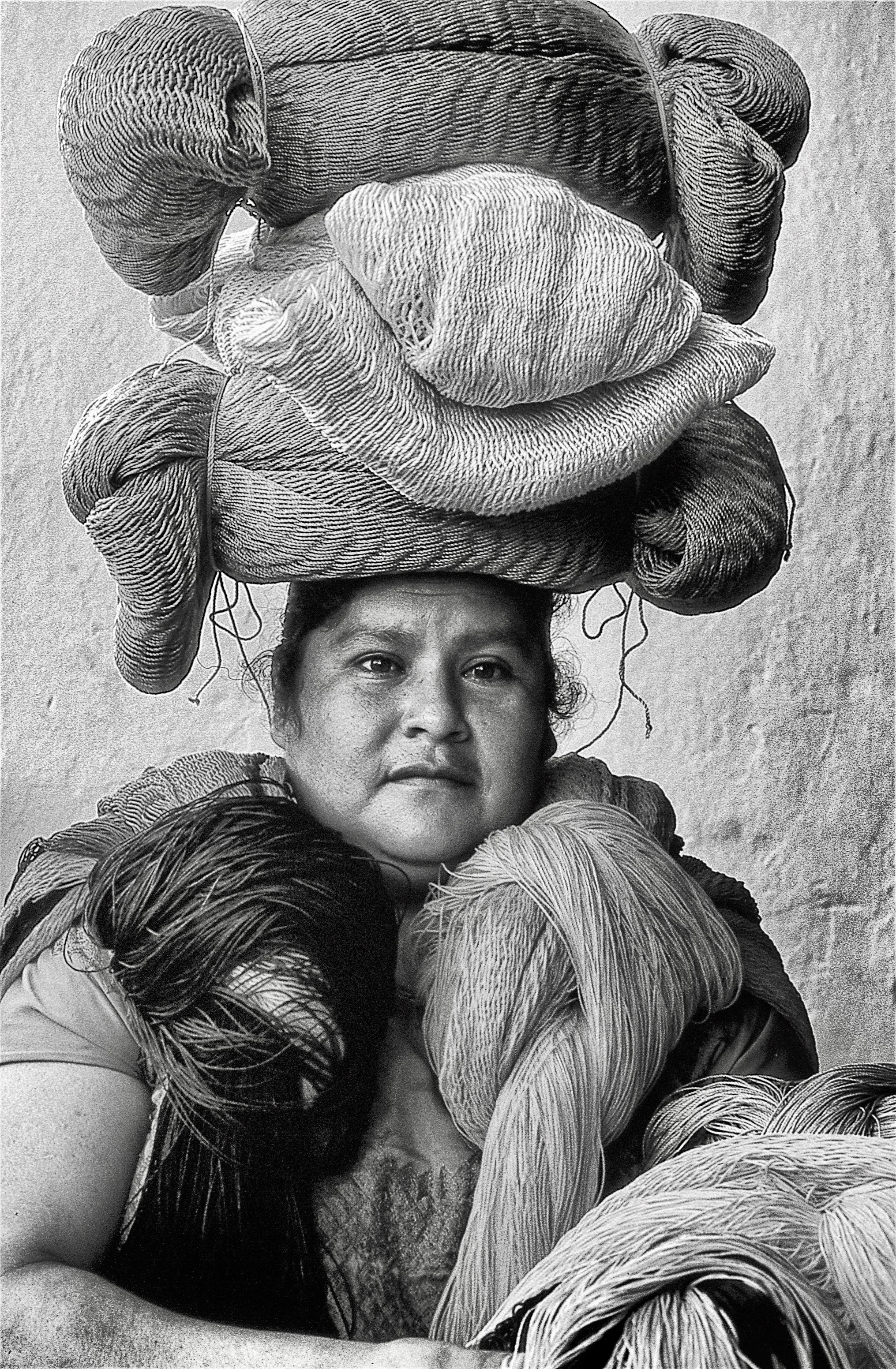 Laurie_Smith_Hammock Vendor_05-14_Isthmus of Tehuantepec Mexico.jpeg