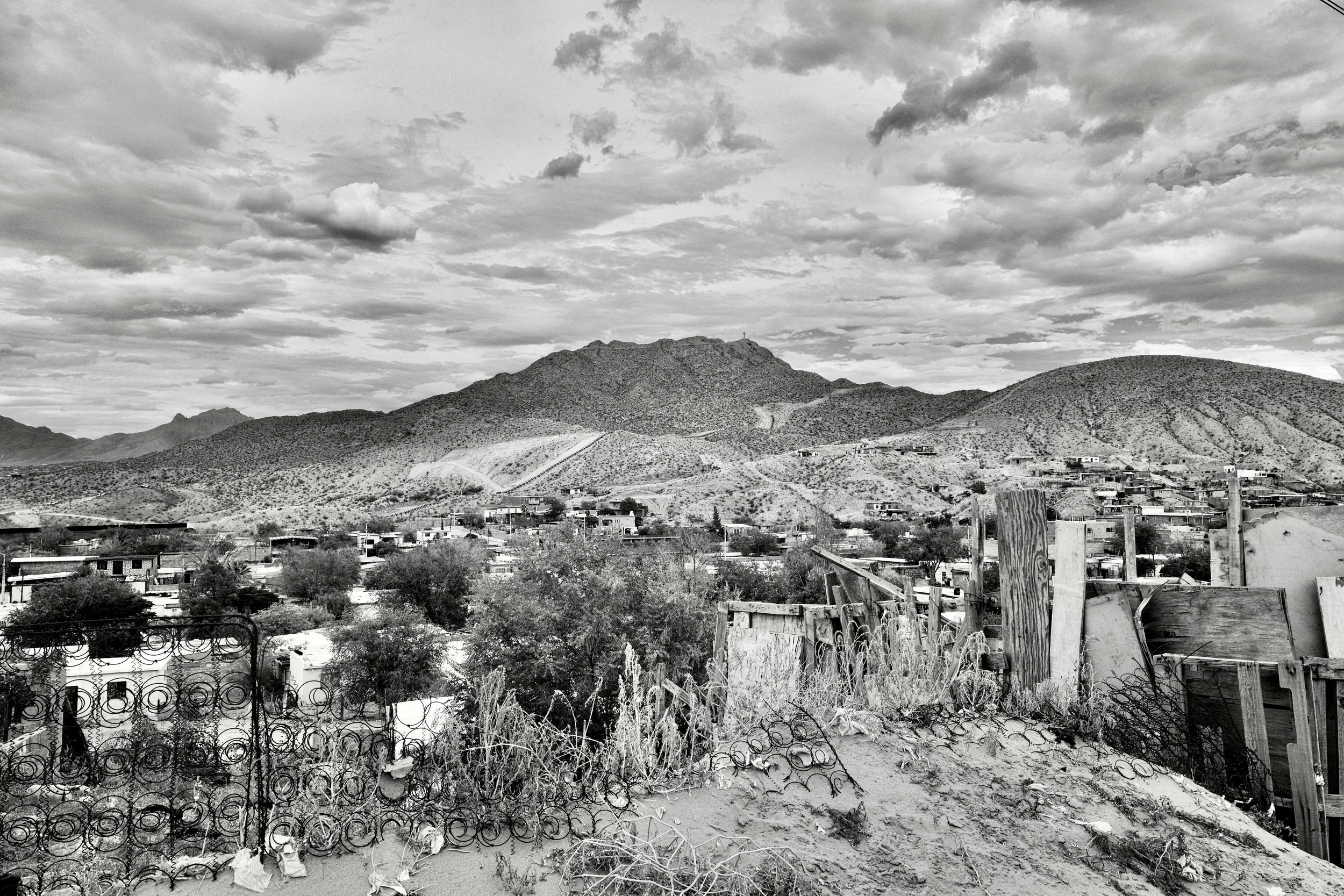 View+of+Cristo+Rey+and+the+Wall+from+Mexico_Juarez%2C+Mexico+2025.jpg