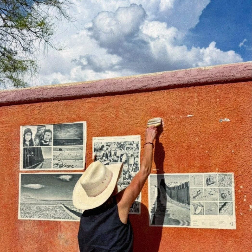 Join me in opening eyes to what has been happening at the border. 
Be an art activist. Be loving! Be BOLD!#soloelpueblosalvaalpueblo #usmexicoborder #borderartist #noborderwall #lauriesmithphoto