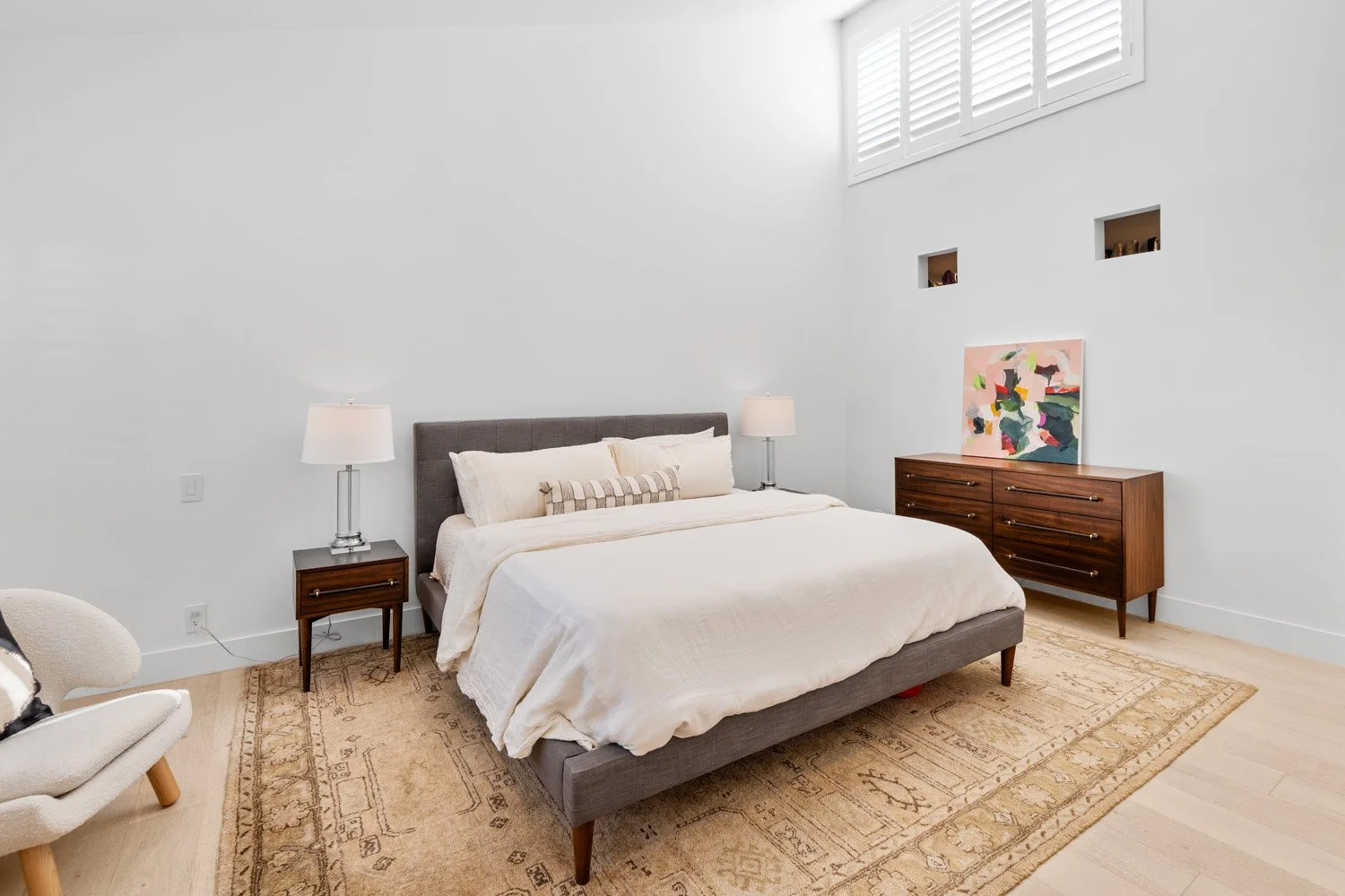 Well Lit Bedroom Real Estate Photography Brentwood.jpg