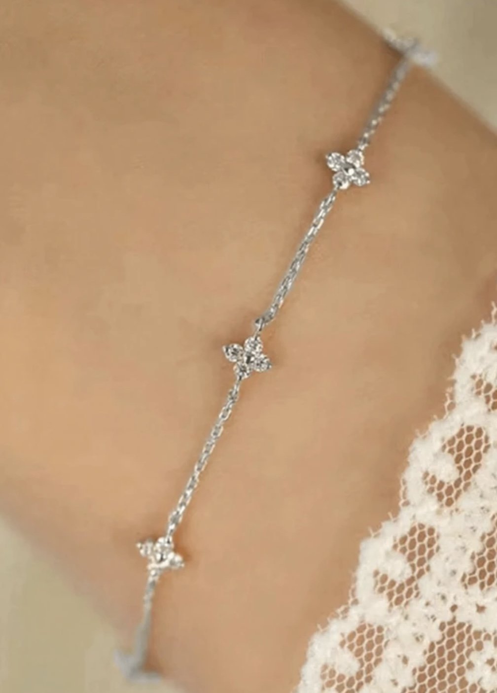 Leafy Silver