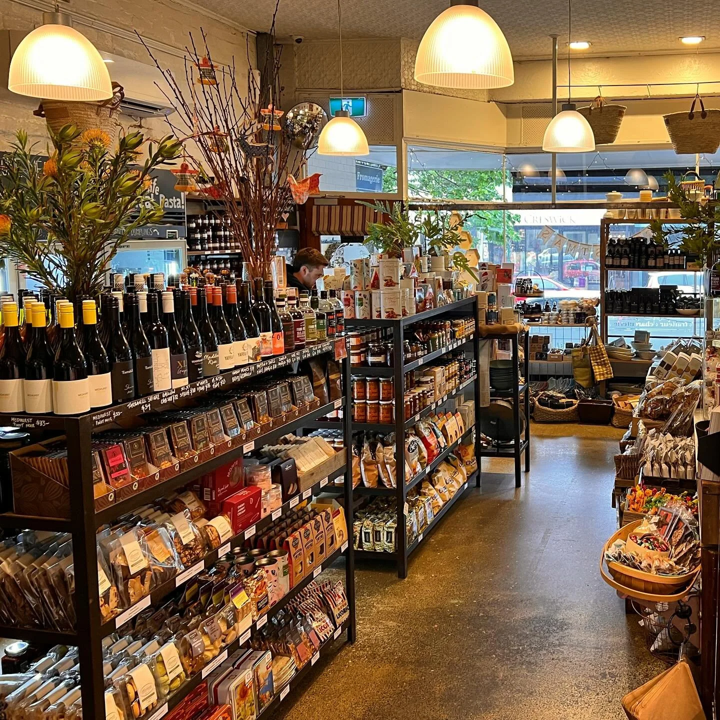 shop.jpg