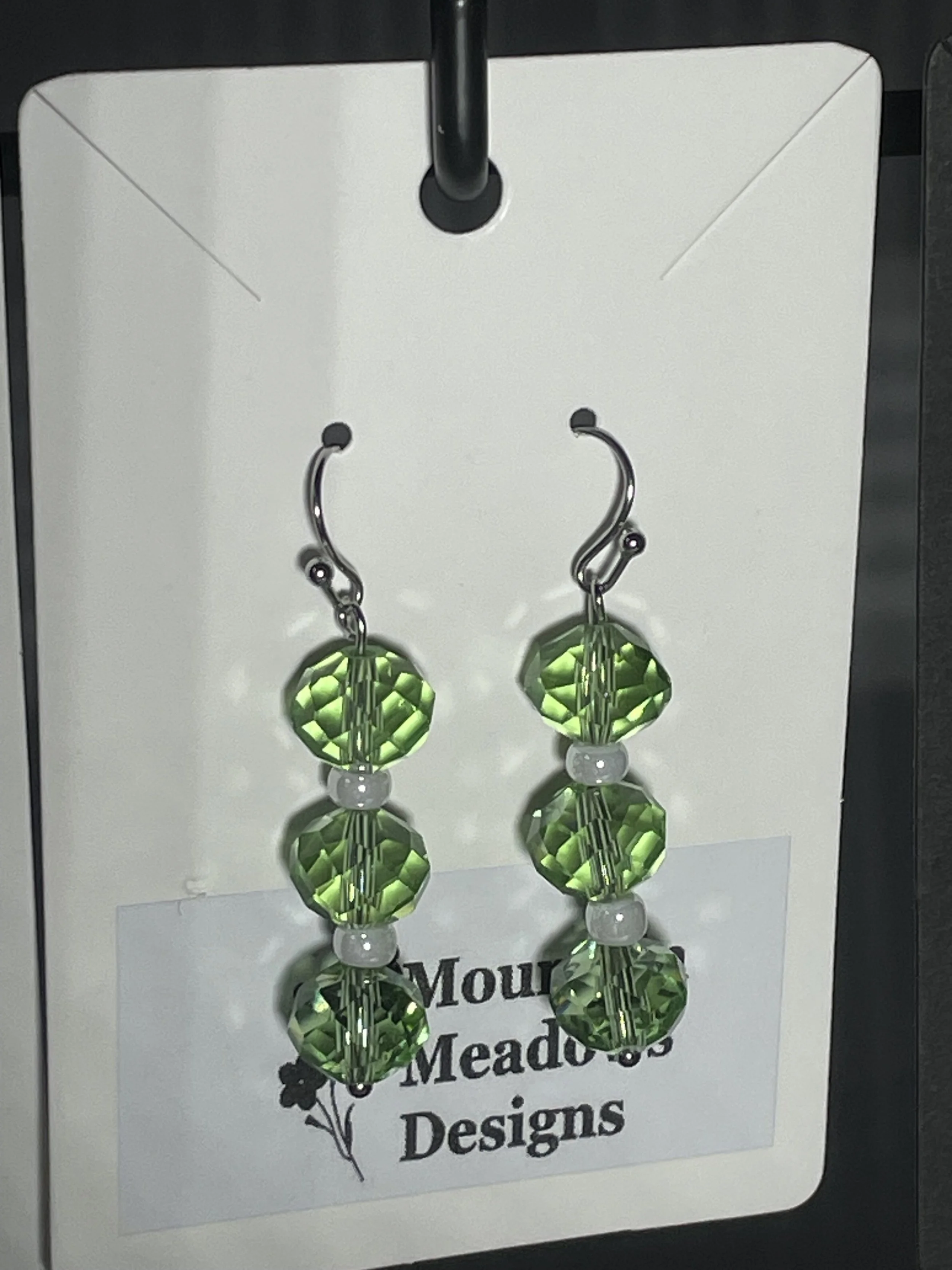 Grass Green Faceted Crystals 3 10mm.jpg