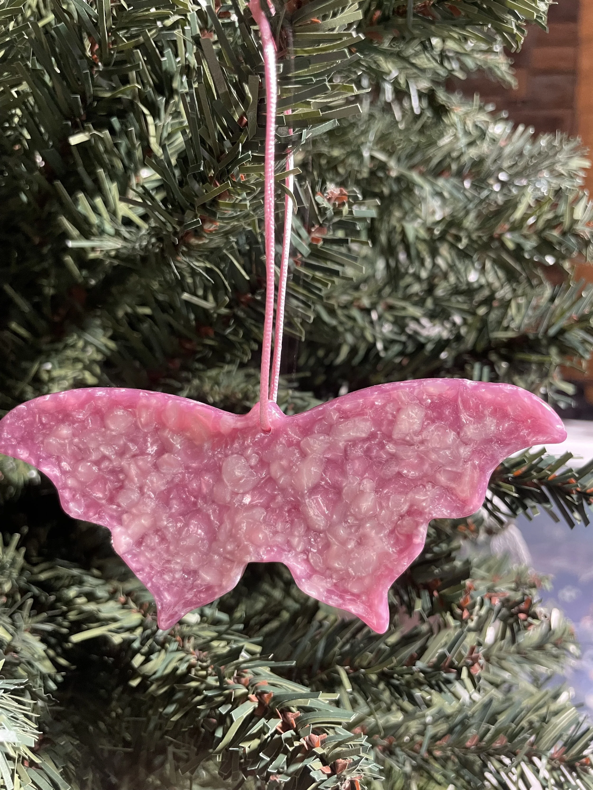 Mauve Pearl Butterfly Ornament.jpg