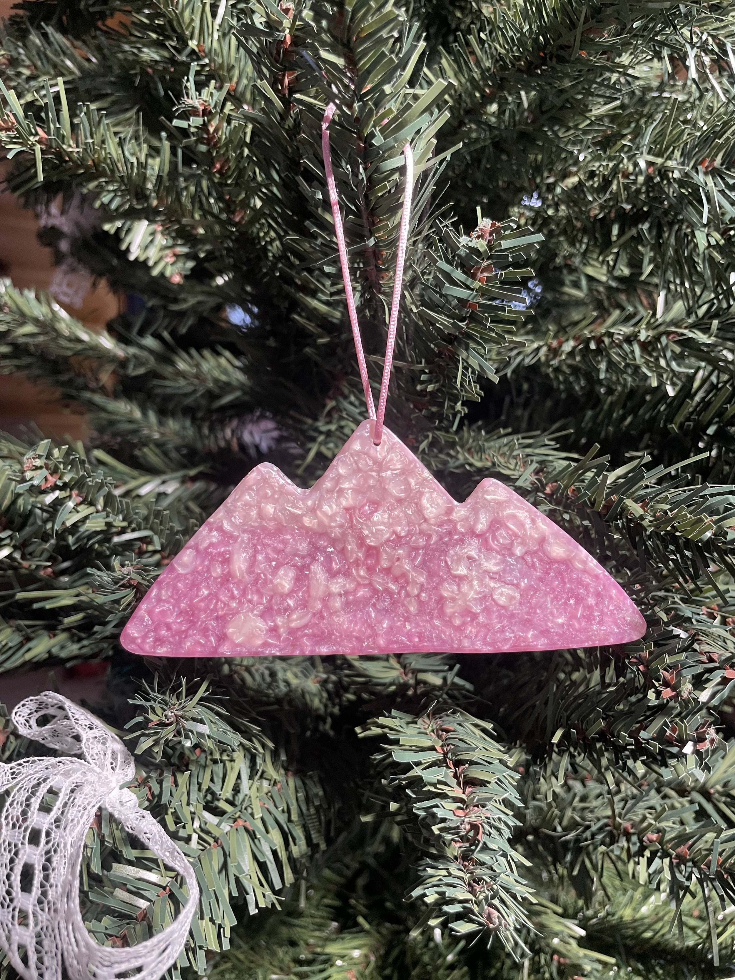 Mauve Pearl Mountain Ornament.jpg