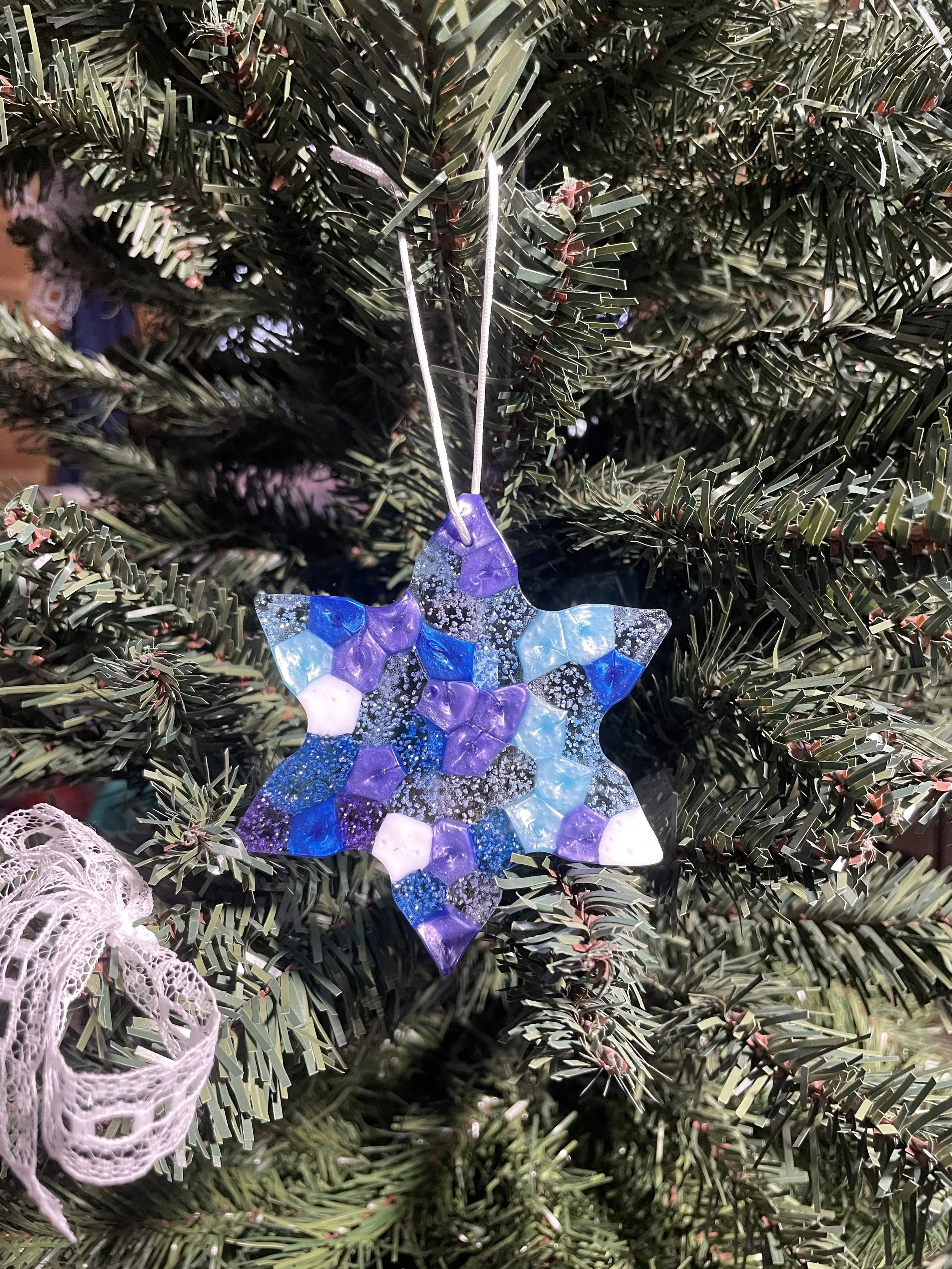 Stella Mix Star Ornament (large) (chunky).jpg