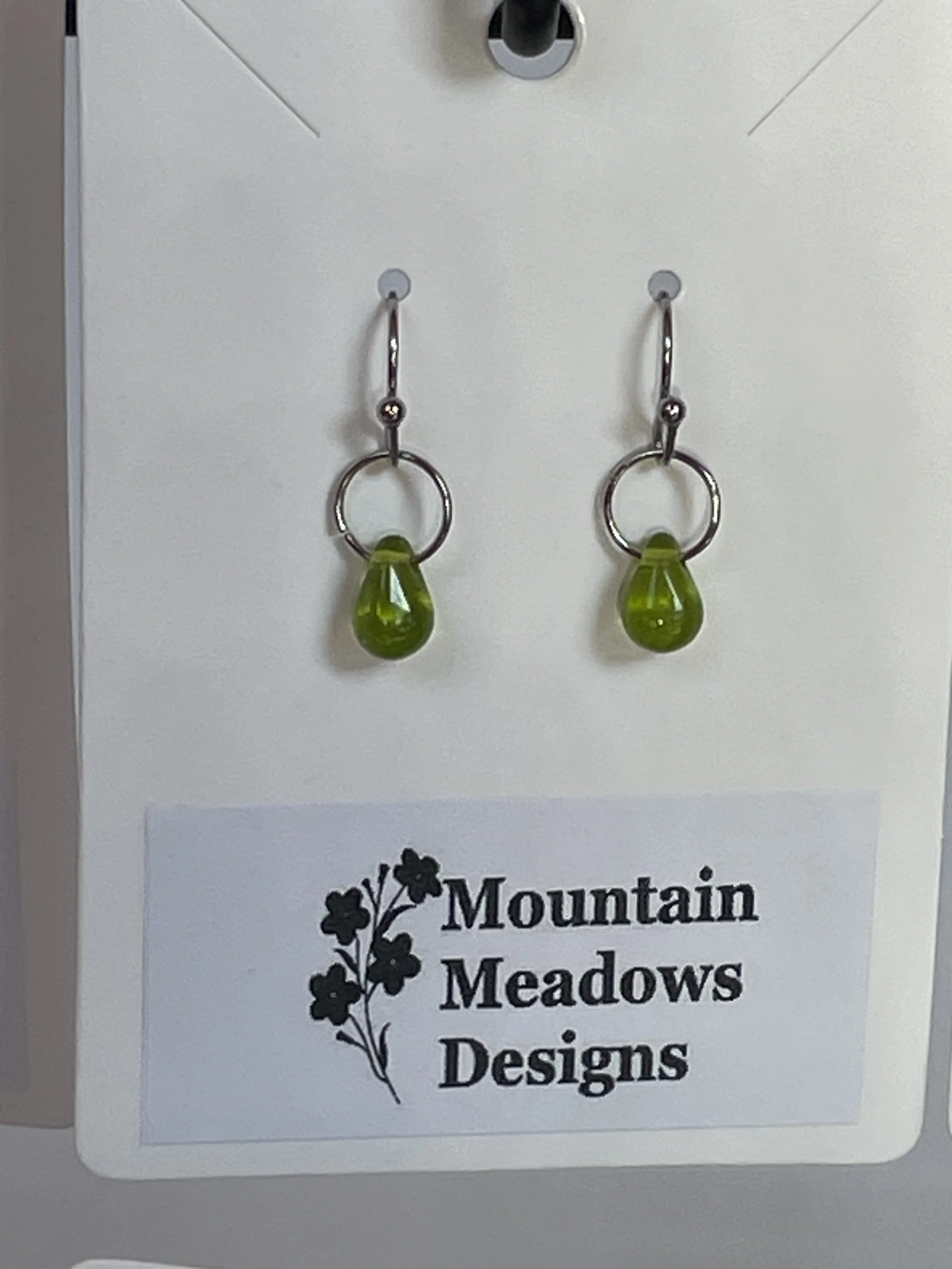 Leaf Green Raindrop Earrings (1 ring).jpg