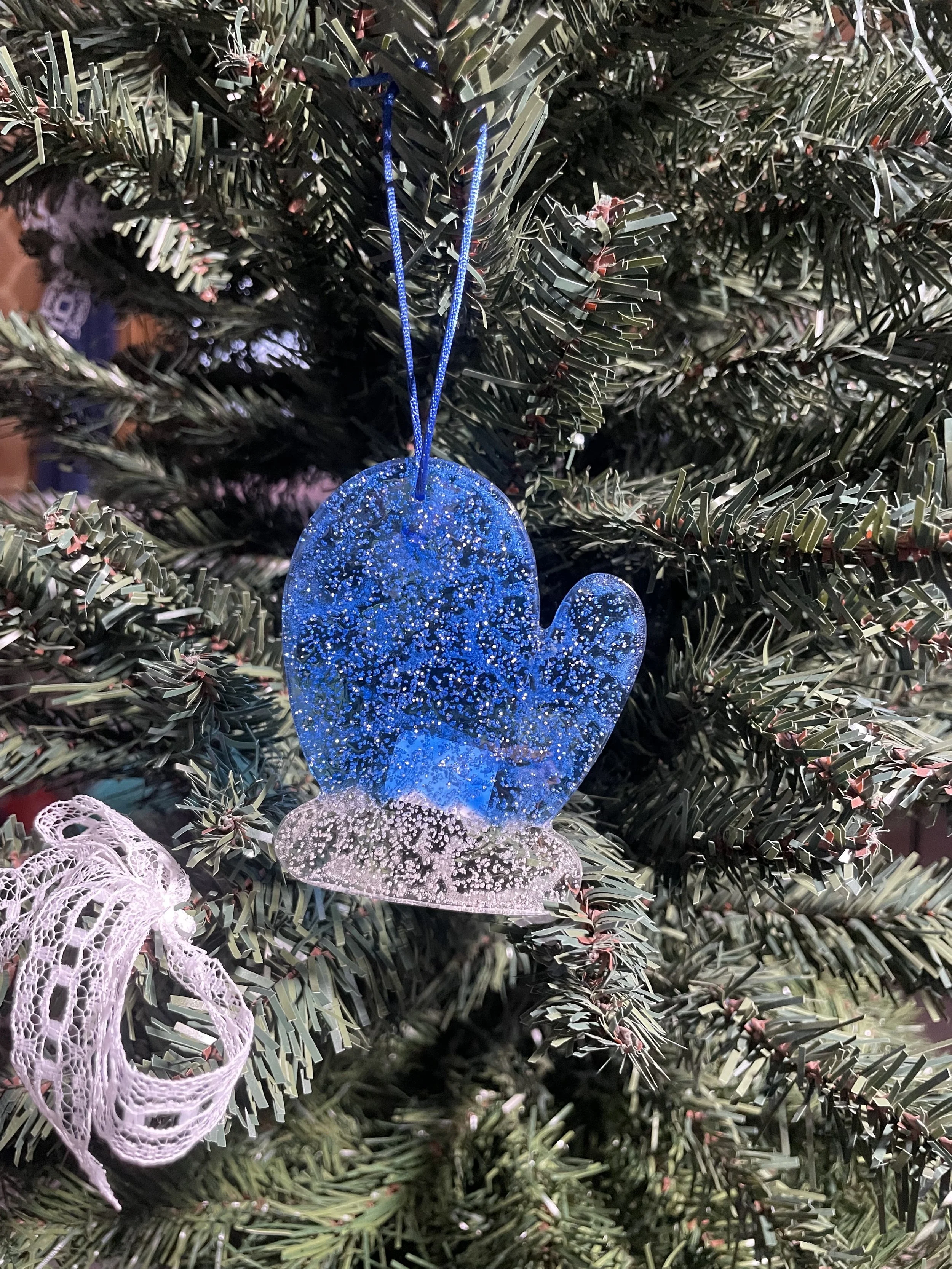 Sapphire Sparkle Mitten Ornament.jpg